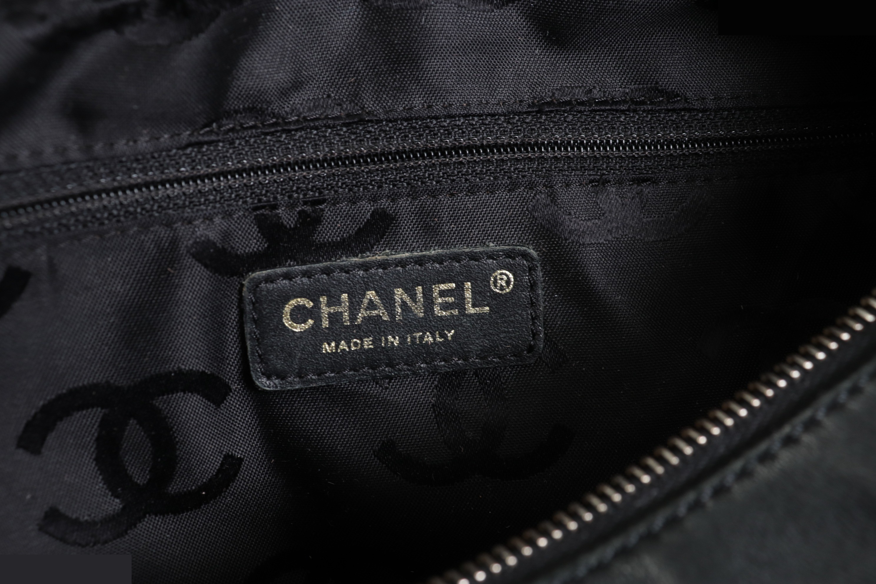 Calfskin one-shoulder bag, model number 8. — view 7