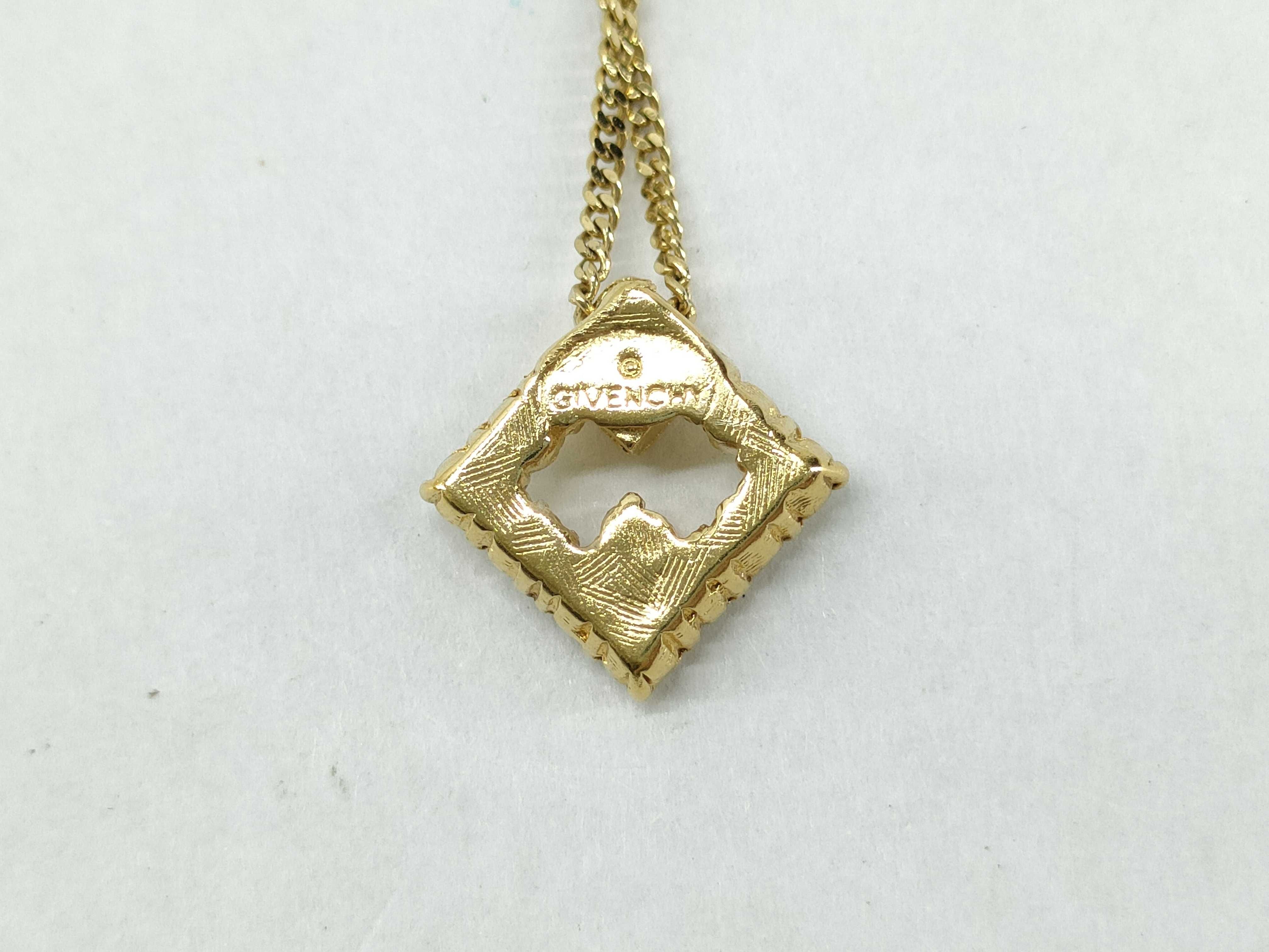 Necklace — view 2