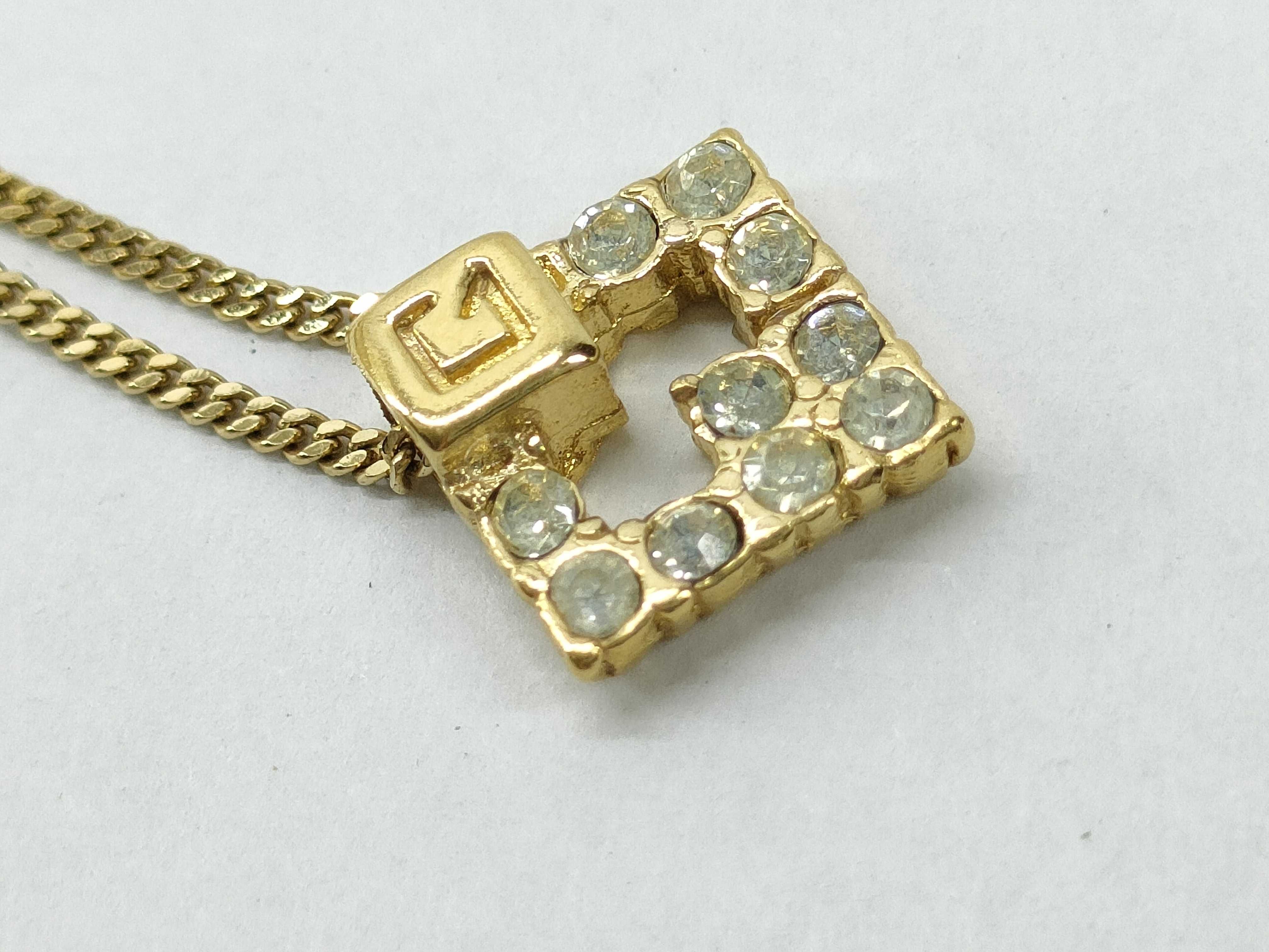 Necklace — view 9