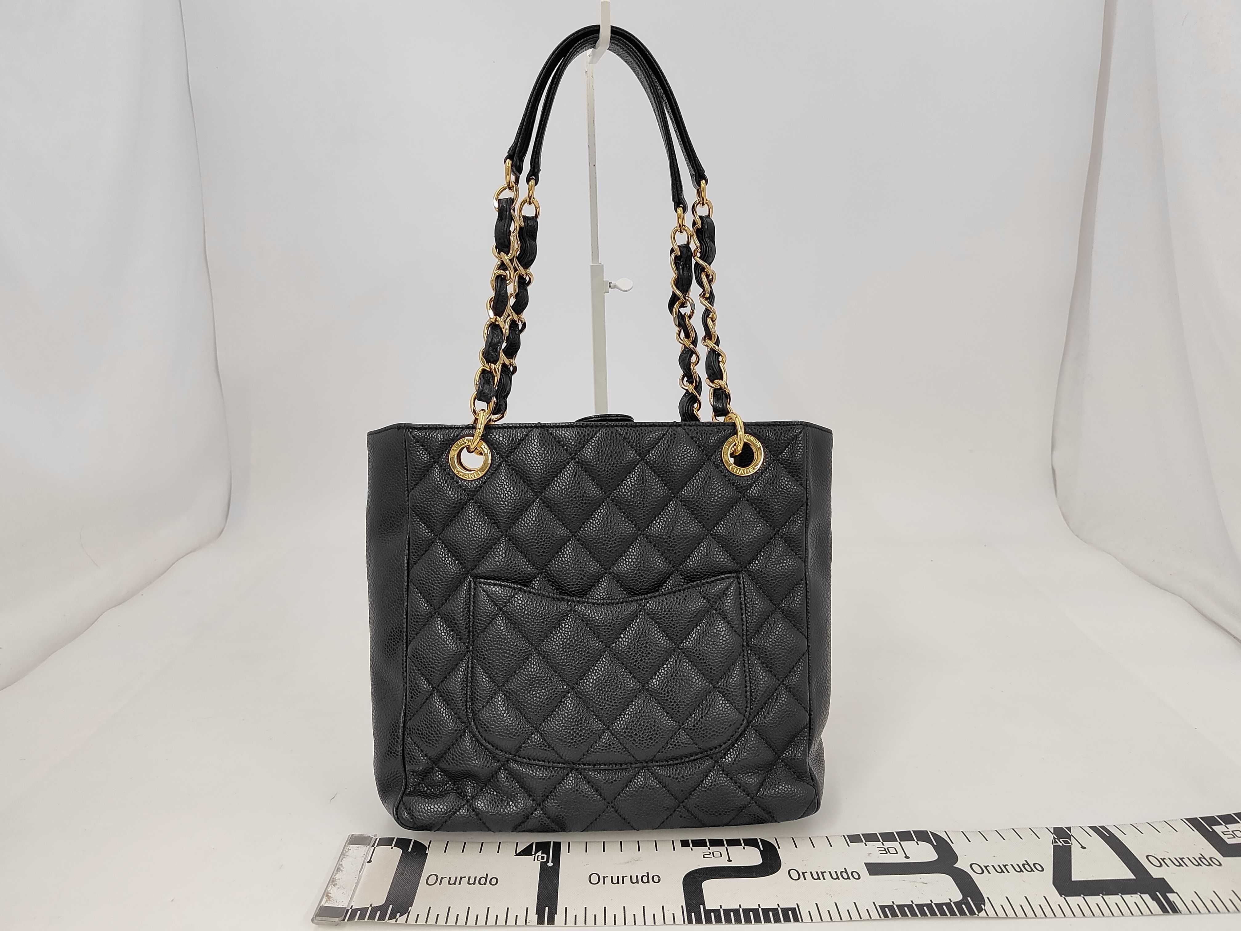 Reissue Caviar Chain Tote Handbag — view 2