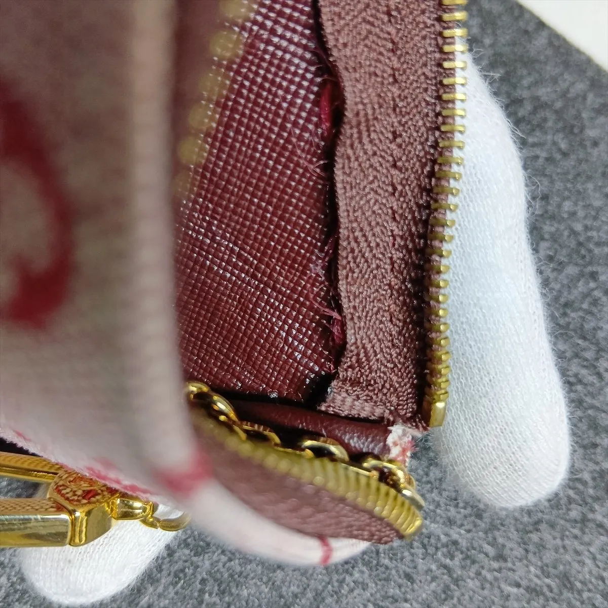Monogram Mini Pochette Clé M92238 Pink x Red Coin Case (Serial number — view 10