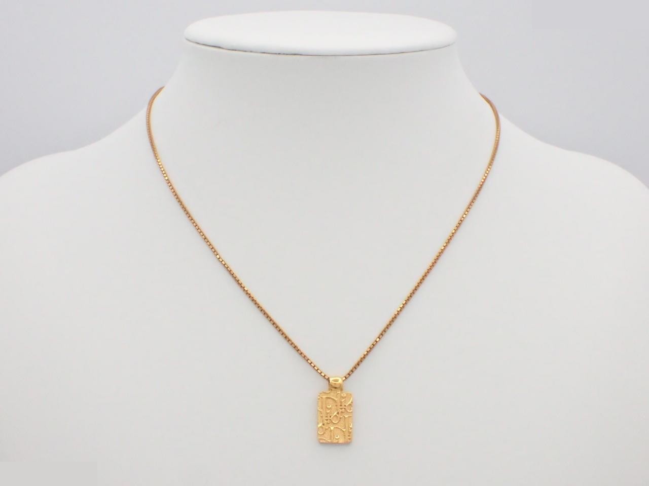 Trotter (precious metal) necklace, plate, gold, chain approximately 42cm — view 3