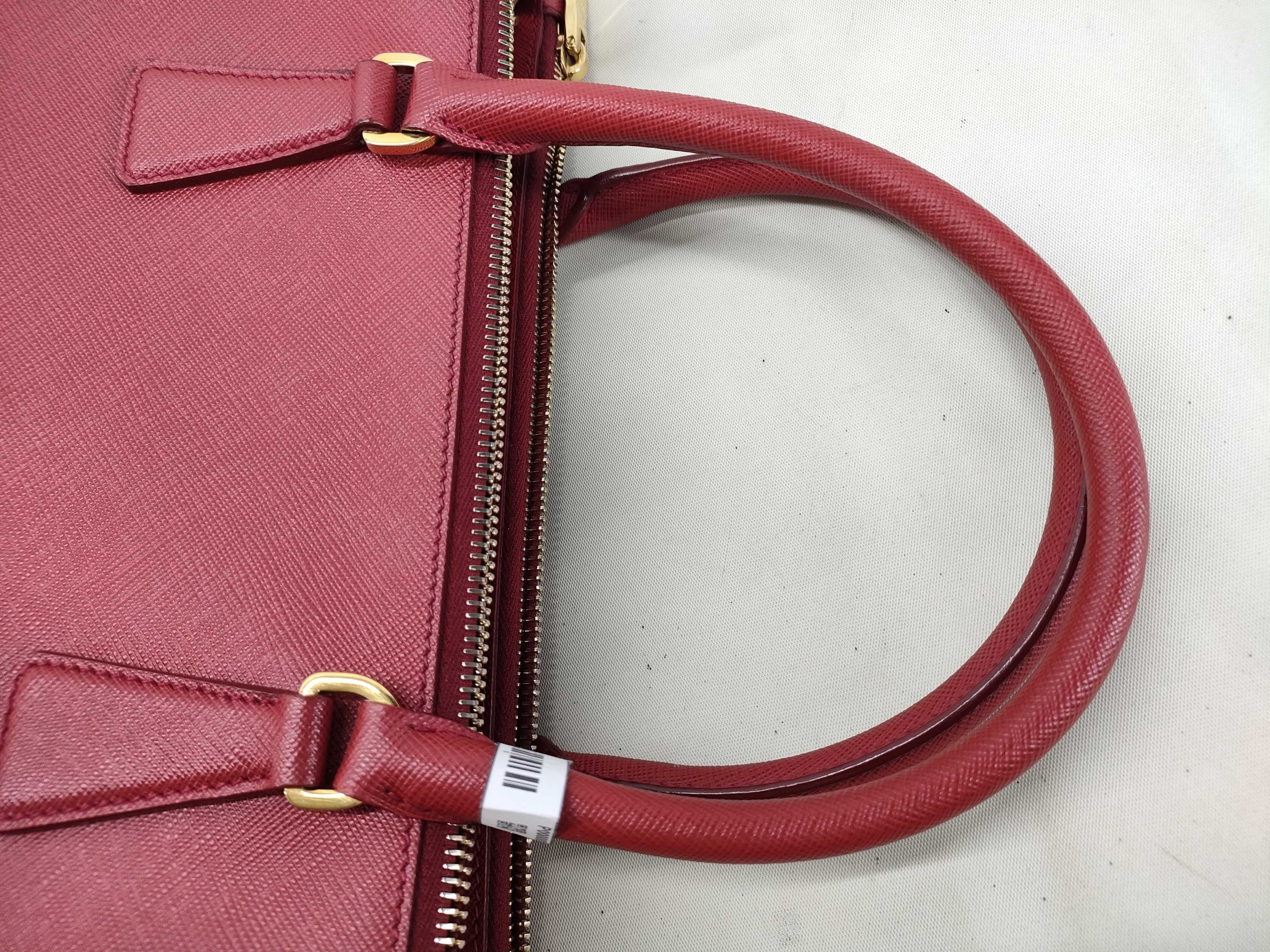 ID- Saffiano Lux Cow Skin 2-Way Handbag Red BN1801 #180 Handbag — view 4