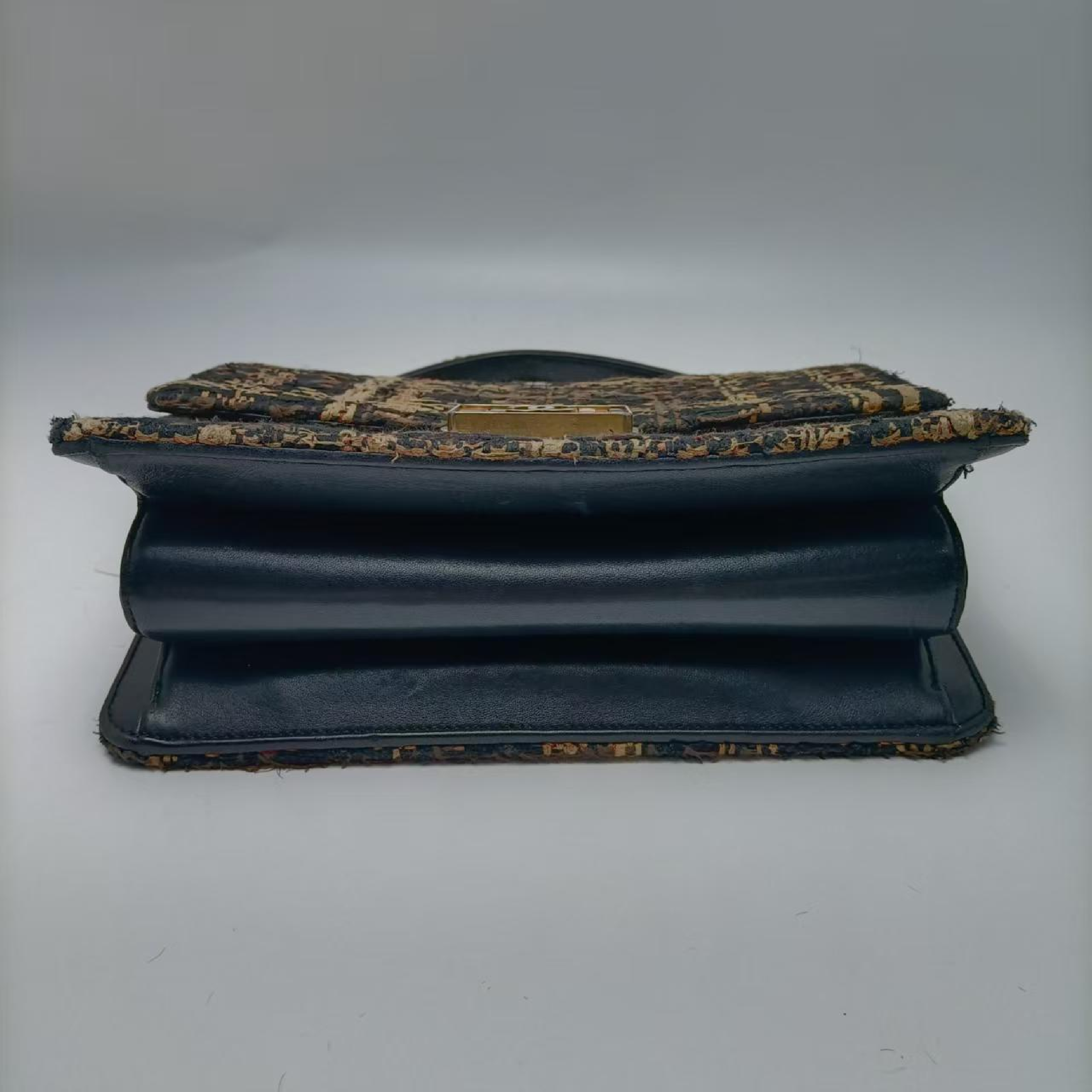 other line canvas crossbody bag series 25 shoulder bag — view 6