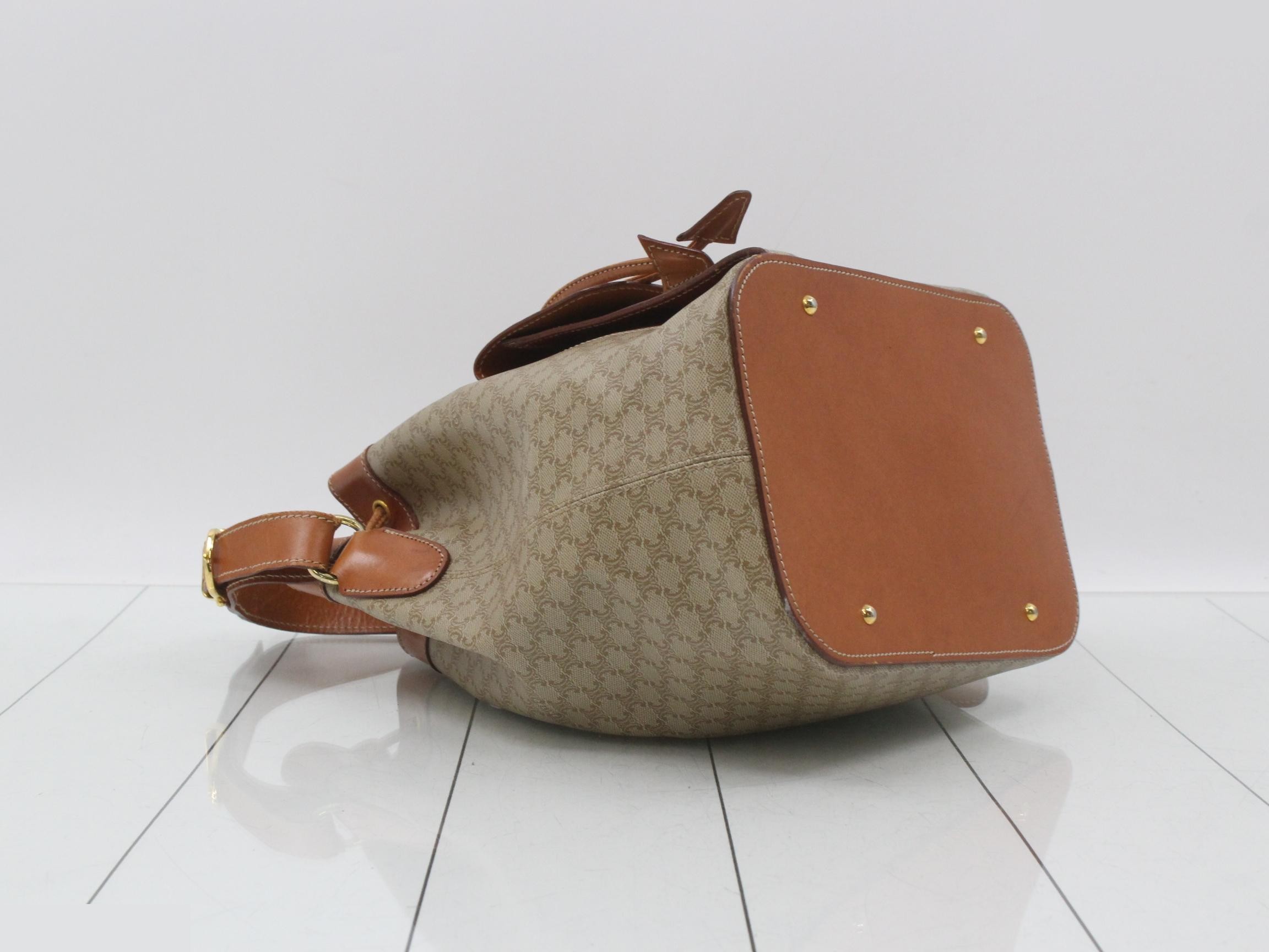 Macadam shoulder bag, brown leather, drawstring type. — view 5