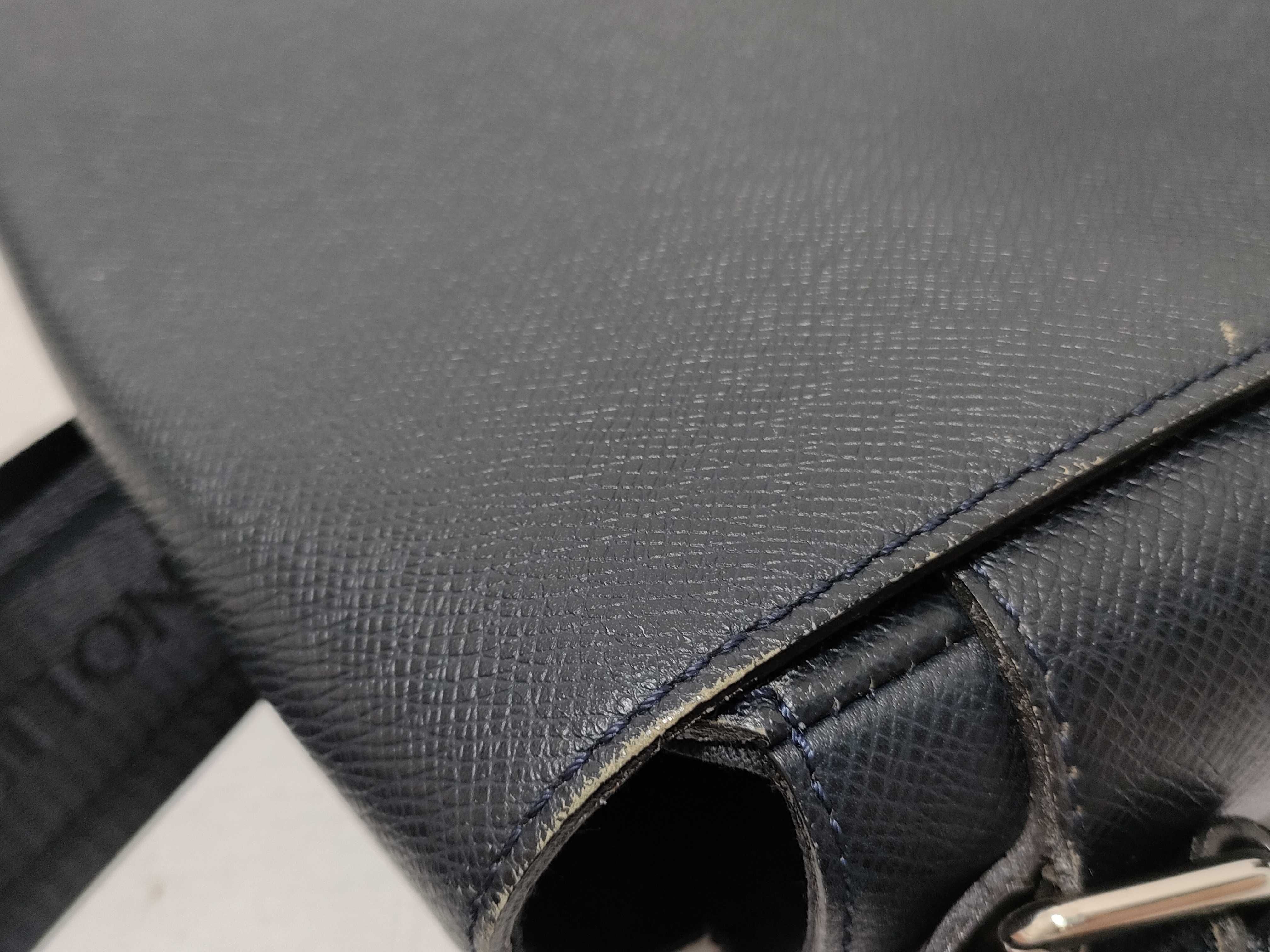 Taiga Milo Shoulder Bag — view 15