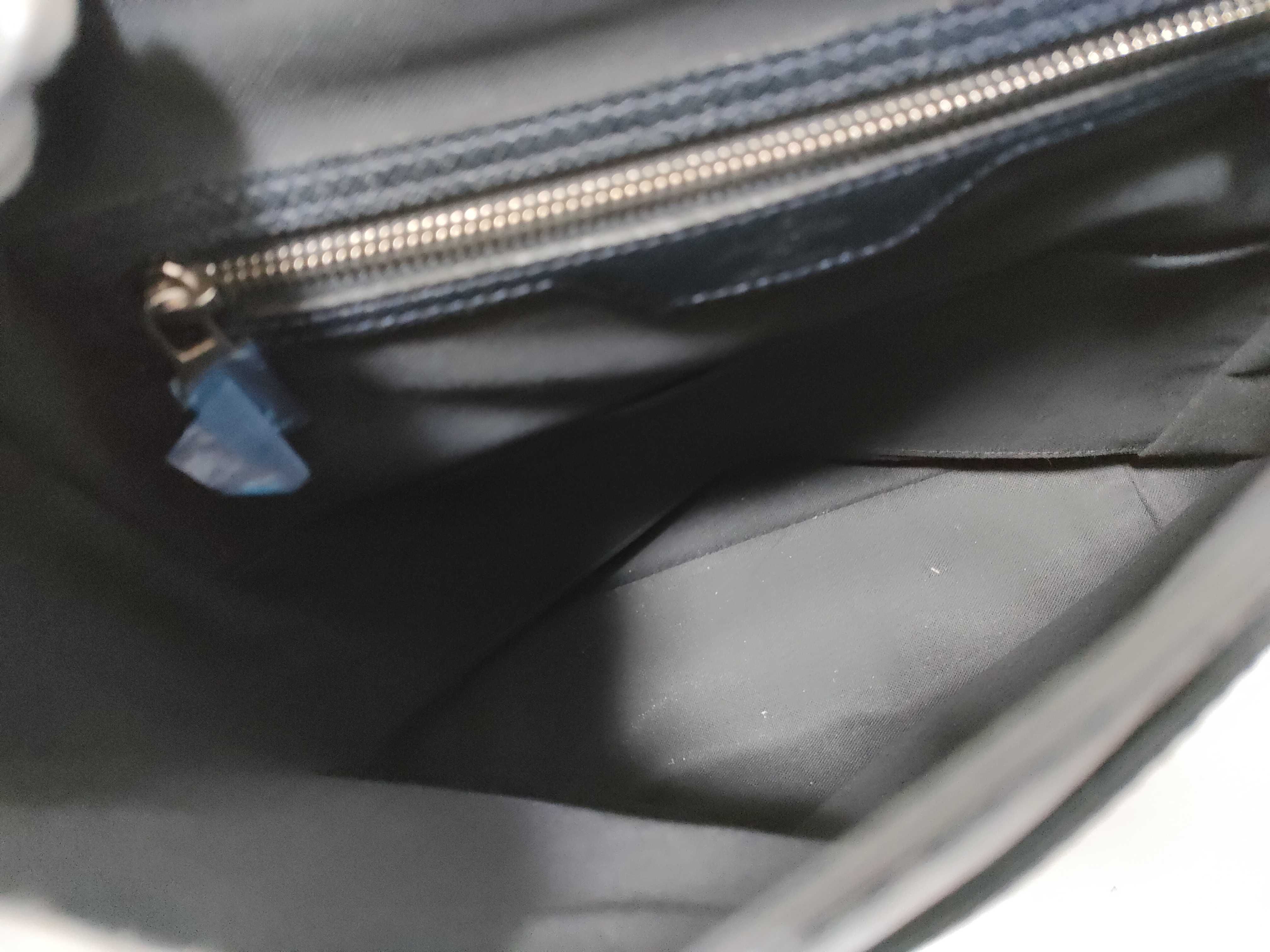 Taiga Milo Shoulder Bag — view 10