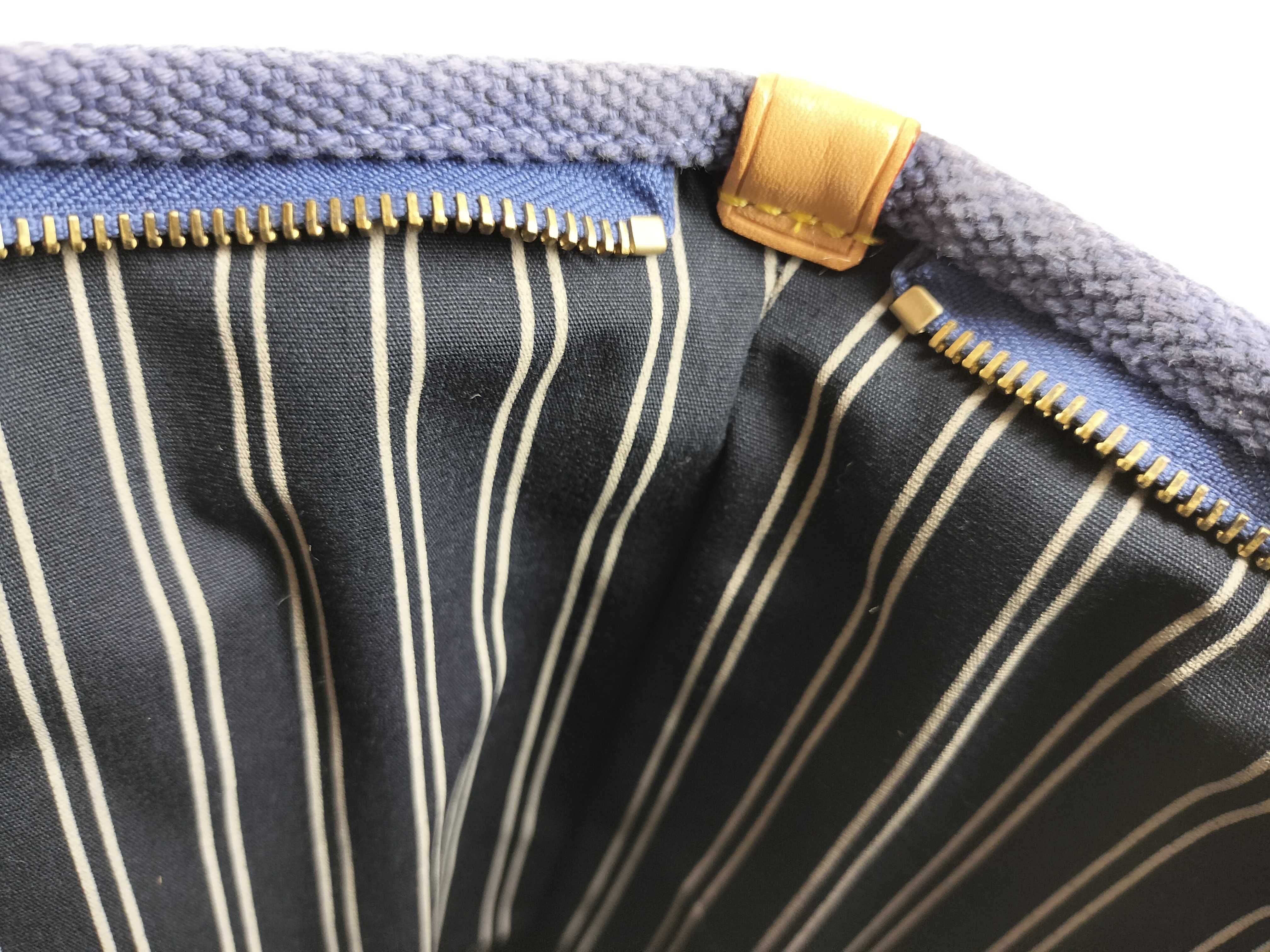 Antigua Vuitton Antigua Cabas Tote Bag — view 9