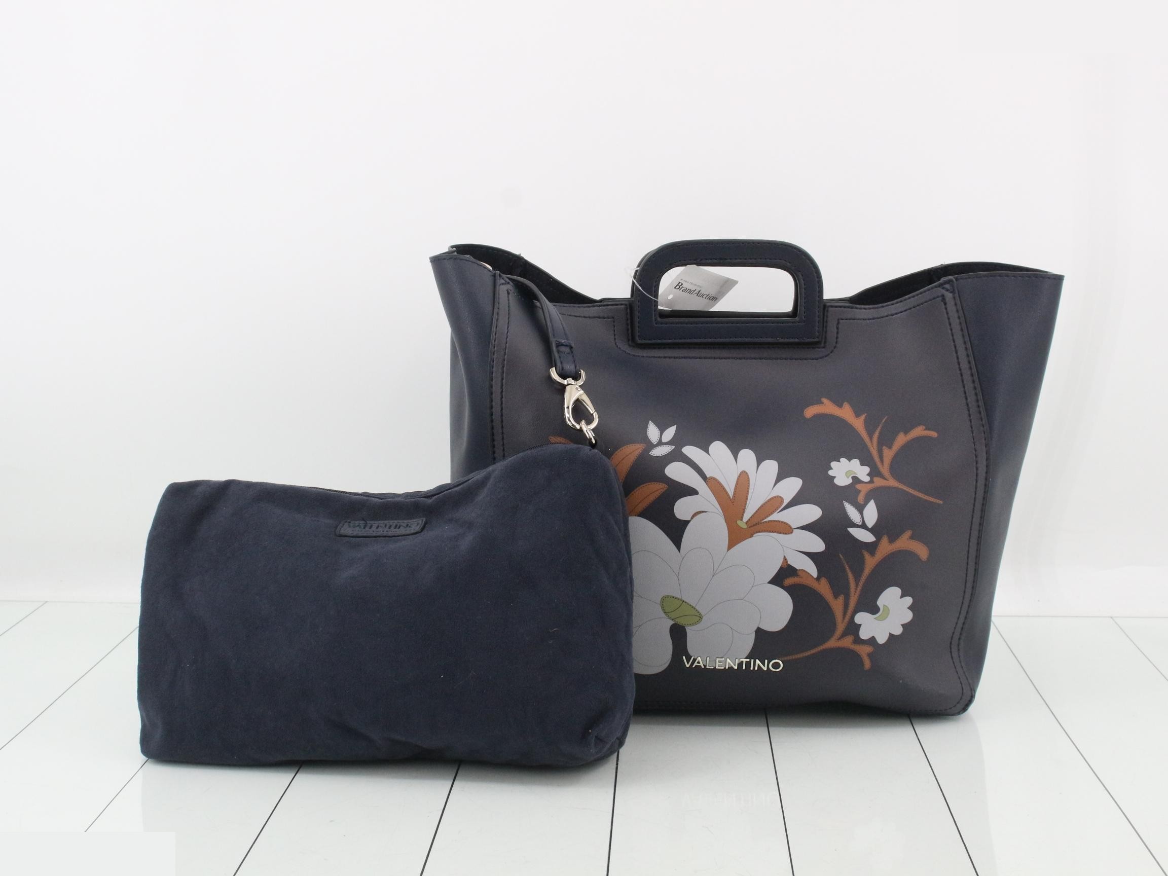 Other lines: Bags and tote bags