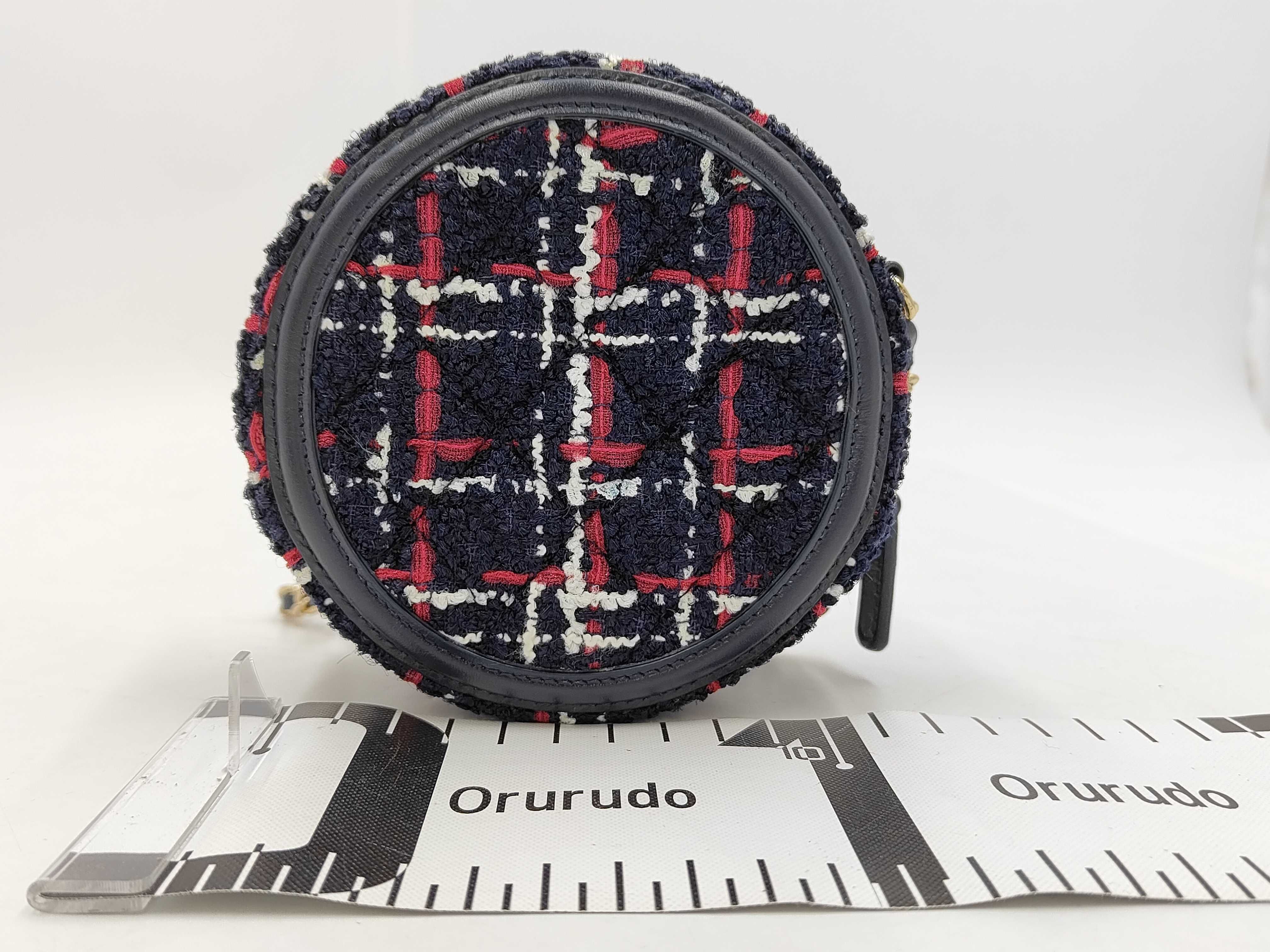 Round Chain Shoulder Bag Navy Tweed Red White Gold Hardware Shoulder Bag — view 2