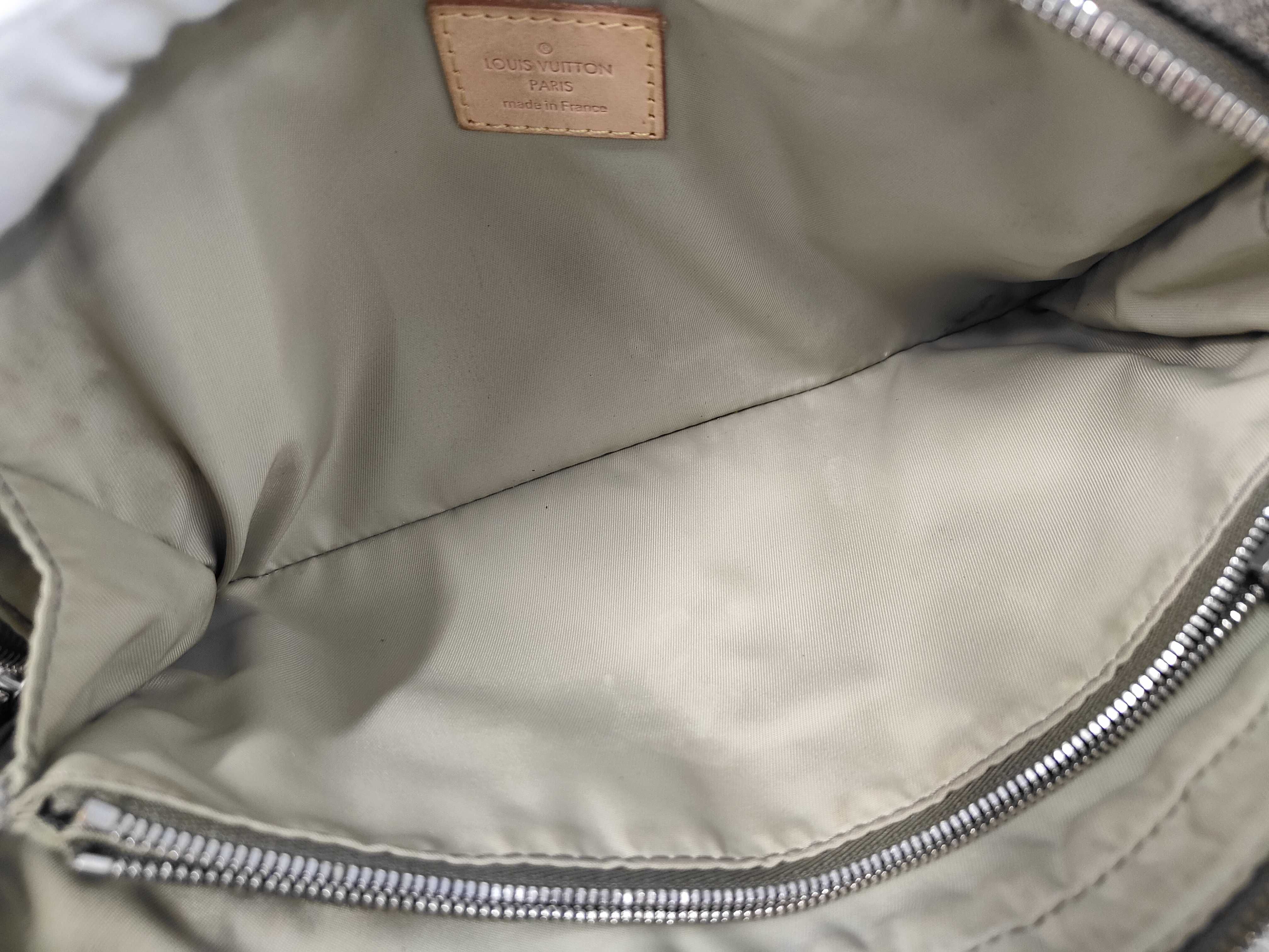 LV Shoulder Bag AR4141 Shoulder Bag — view 9