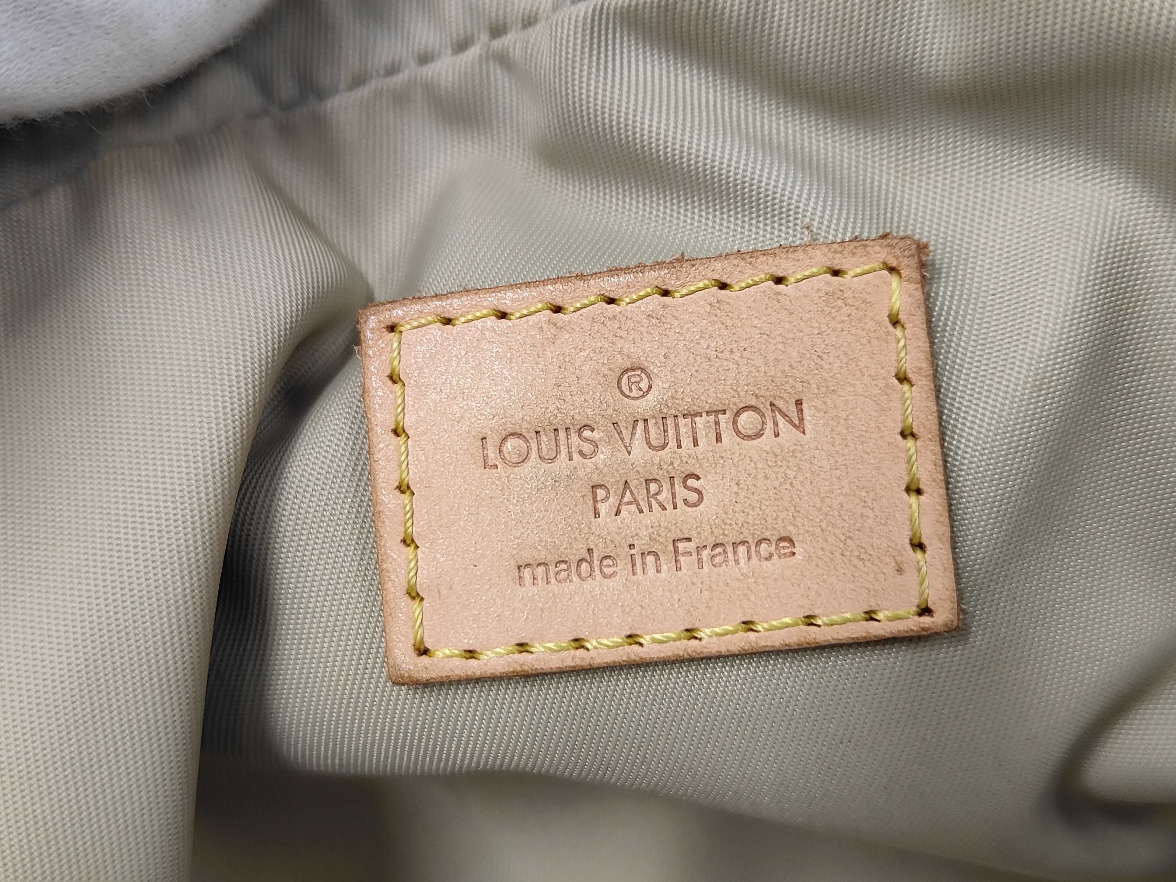 LV Shoulder Bag AR4141 Shoulder Bag — view 10