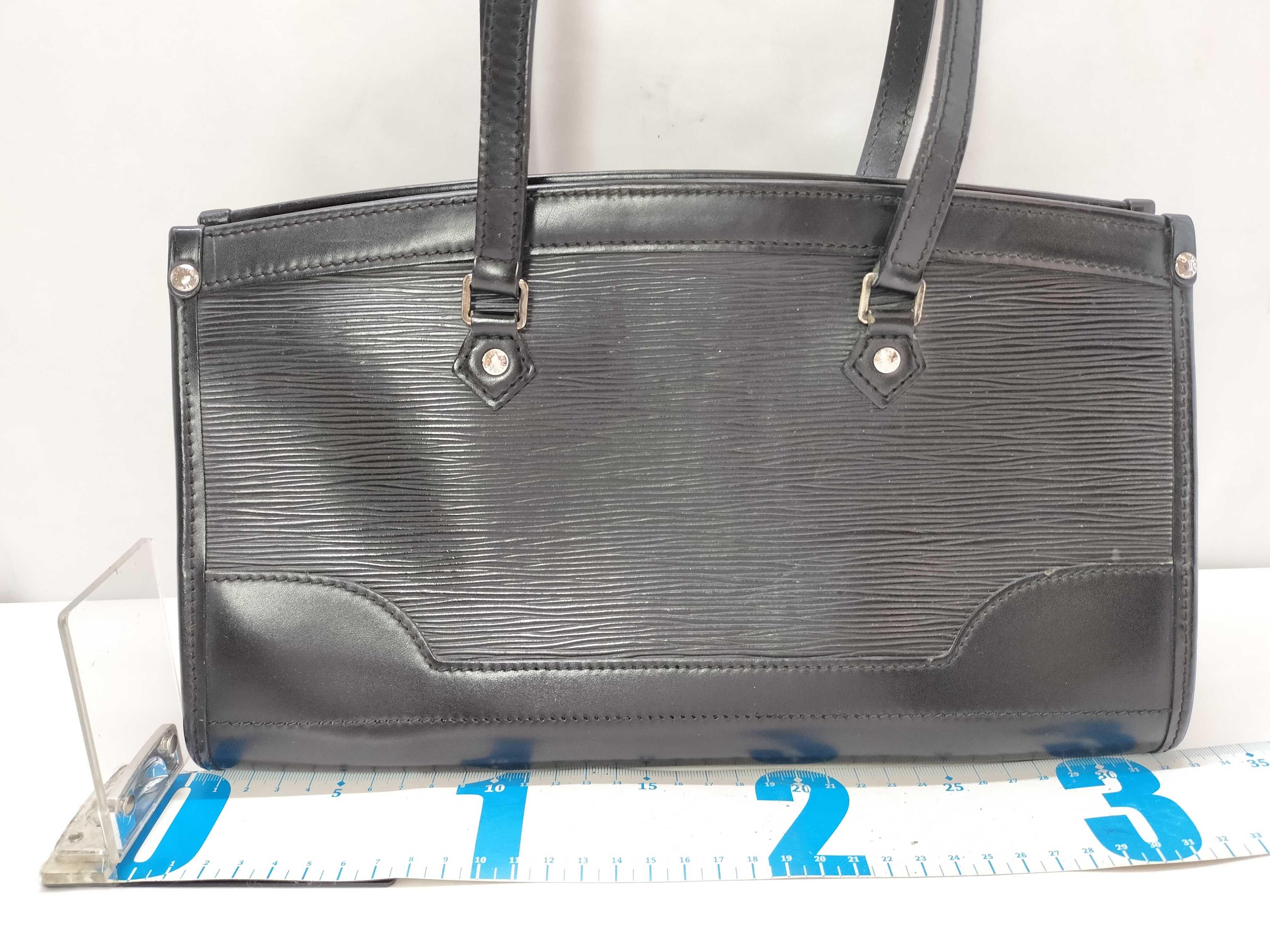 Epi LV Epi Madeleine PM M59332 Black Handbag — view 2
