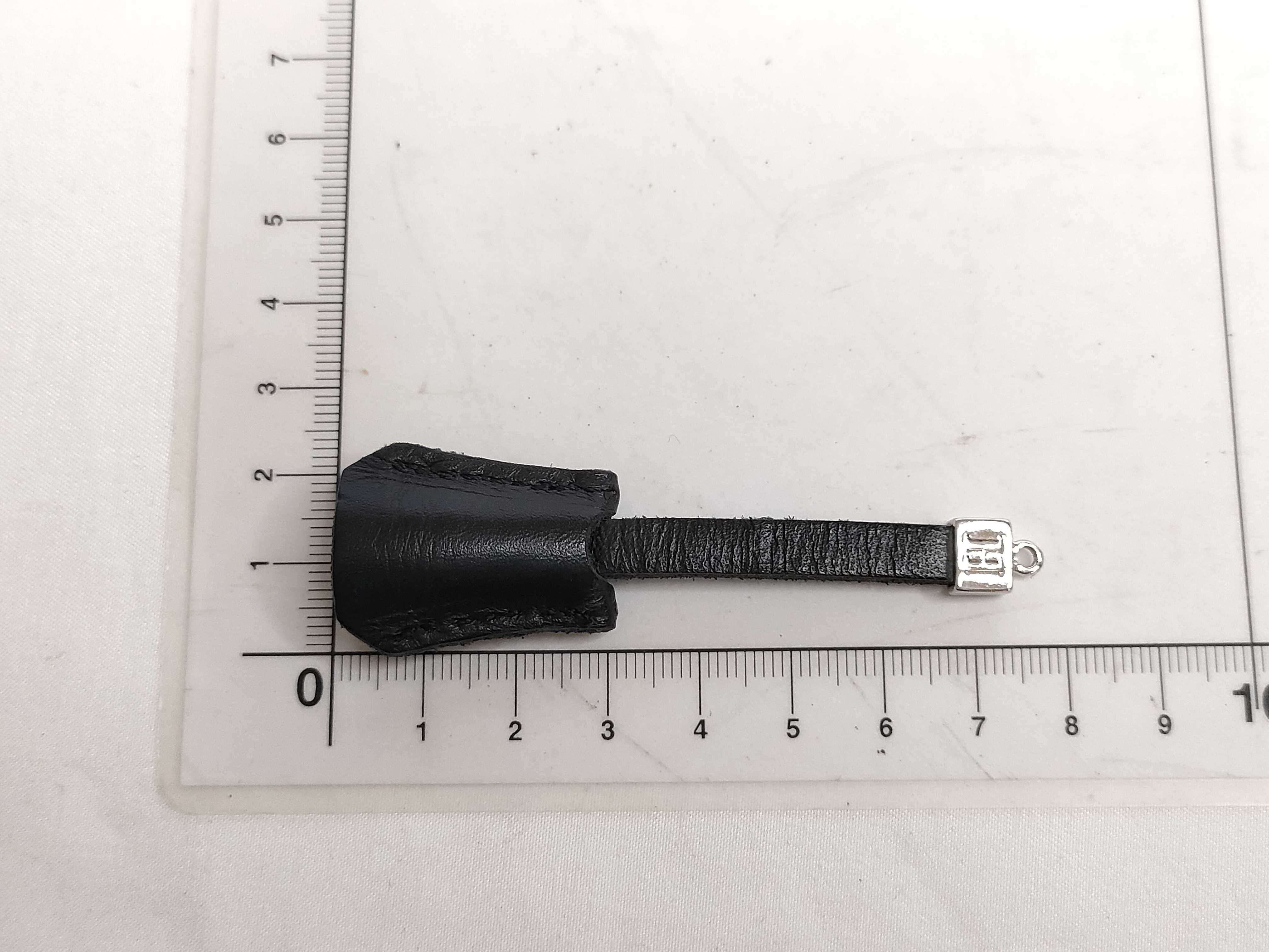 Key Holder Key Case/Keychain — view 9