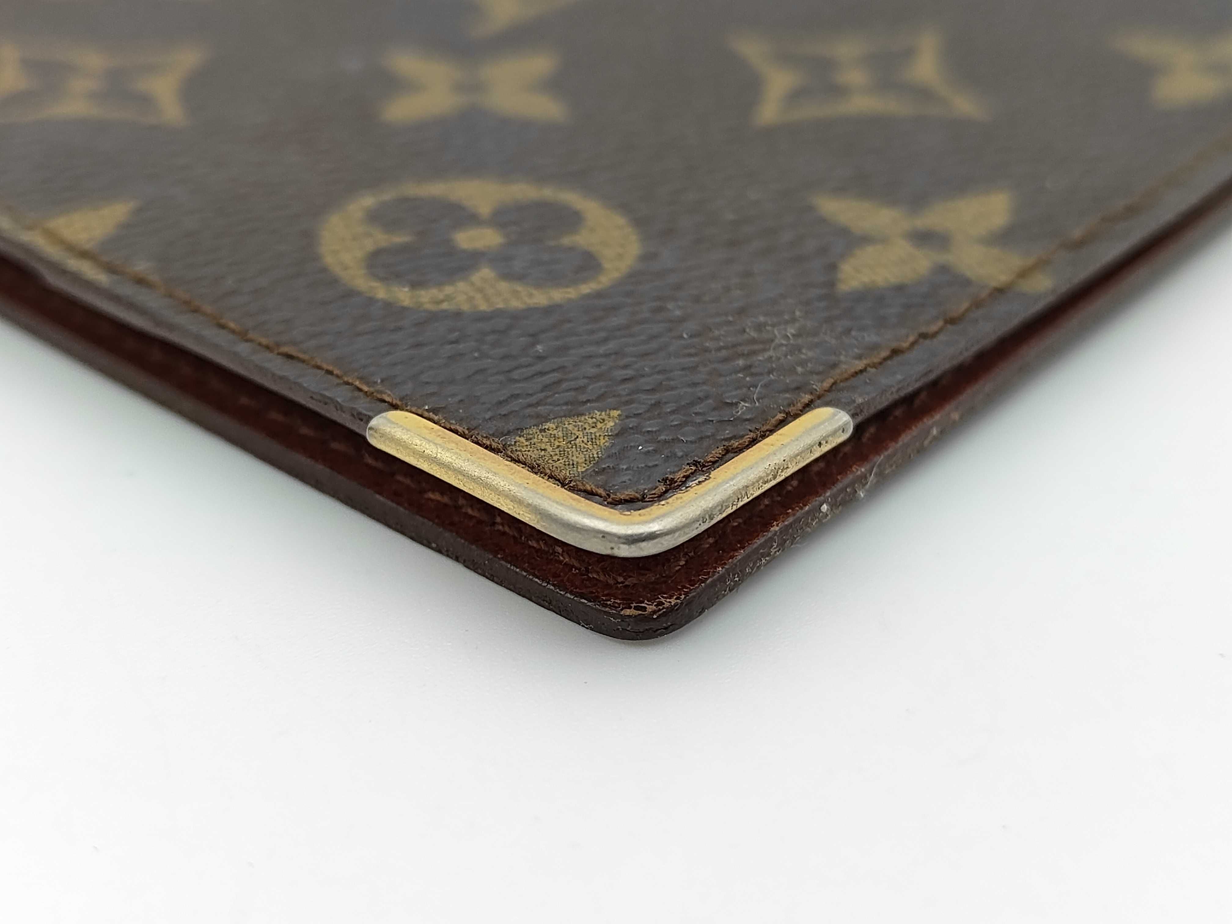 wallet — view 3