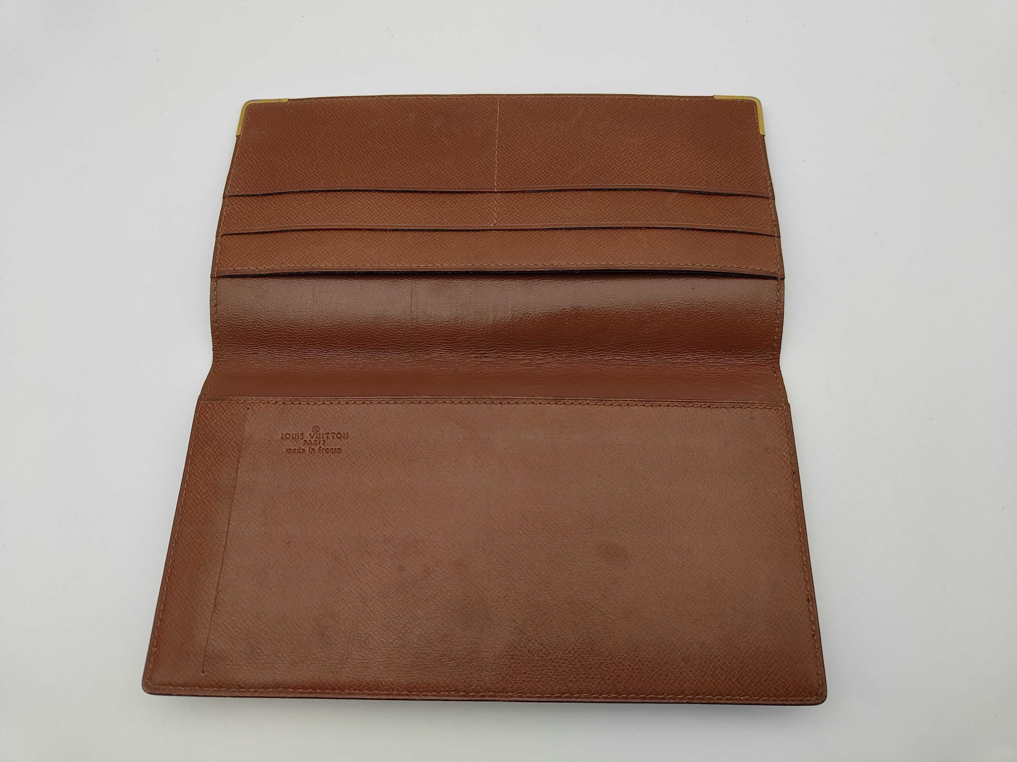 wallet — view 5