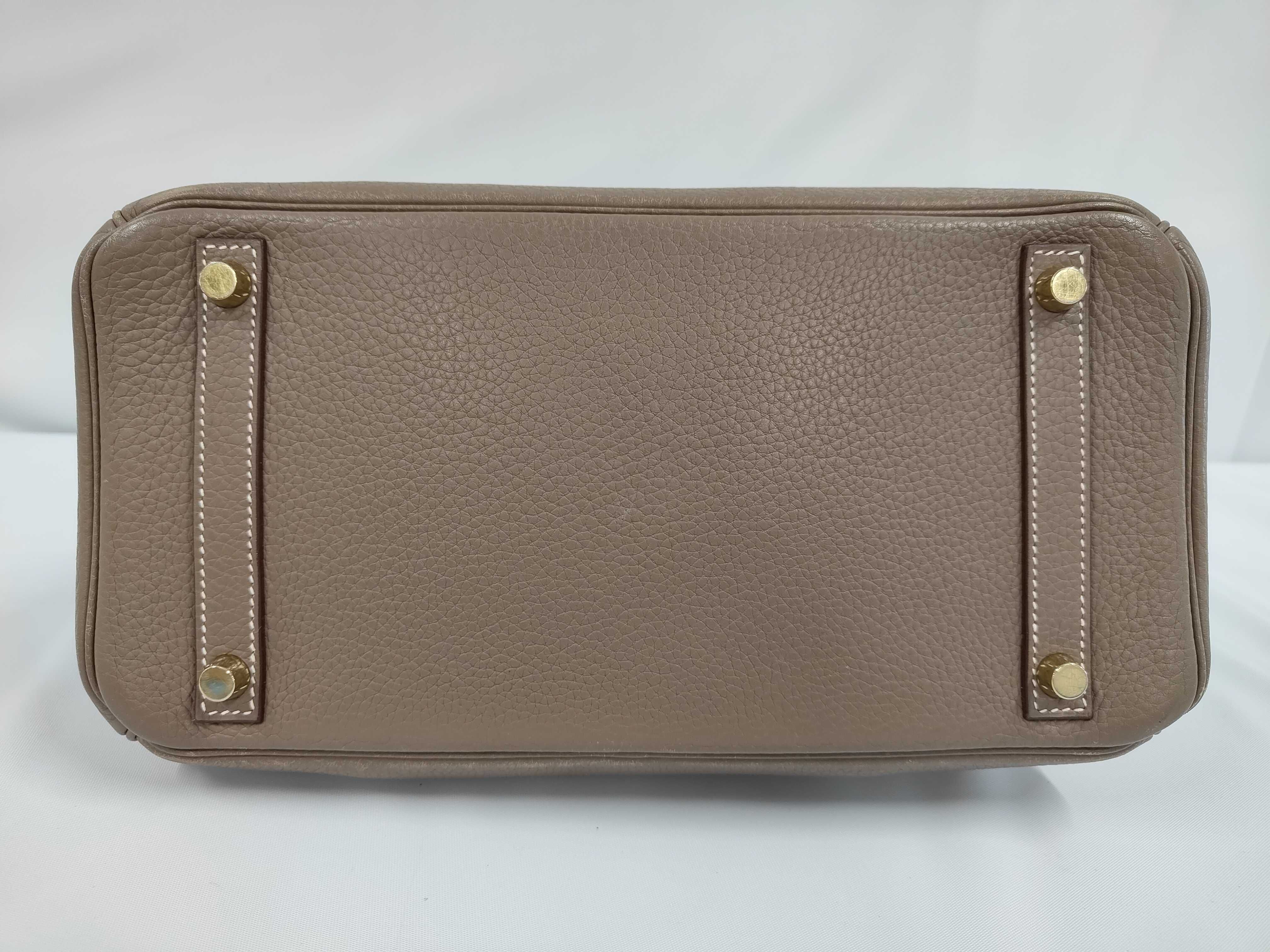 Birkin 30 Handbag, L stamp, Taurillon leather, Gold hardware, Etoupe color, Includes clochette, padlock, 2 keys, and dust bag. — view 3