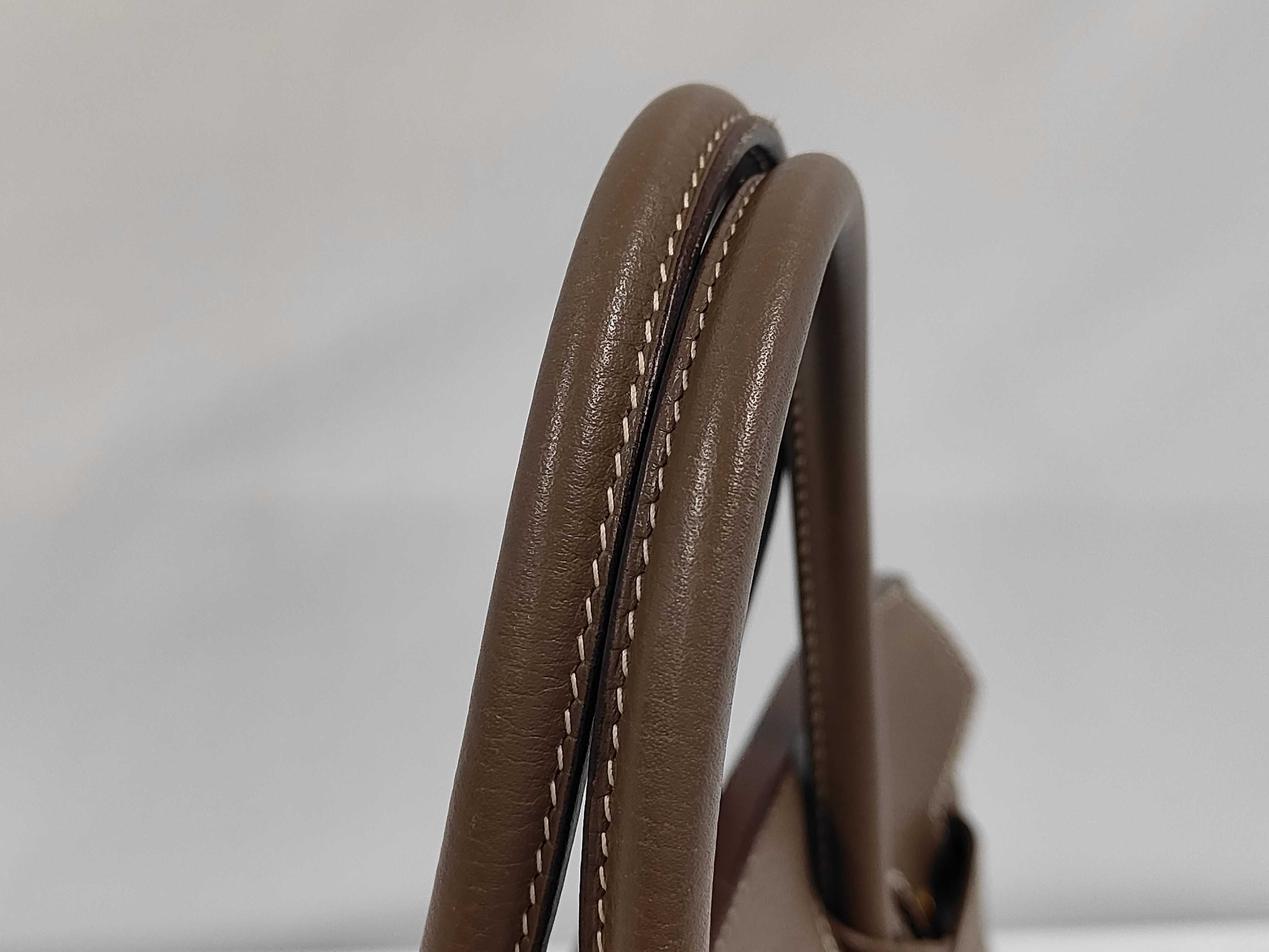 Birkin 30 Handbag, L stamp, Taurillon leather, Gold hardware, Etoupe color, Includes clochette, padlock, 2 keys, and dust bag. — view 5