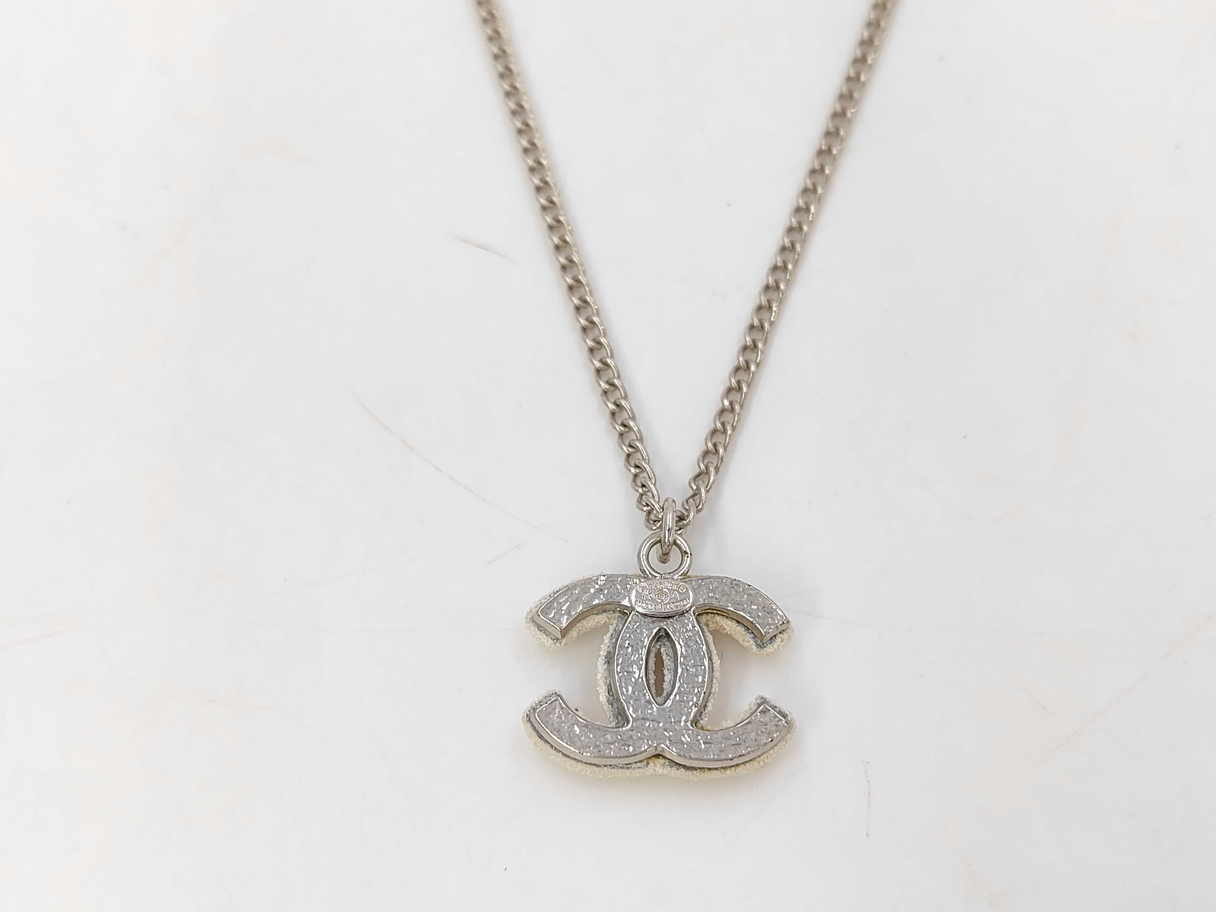 Silver Coco Mark Necklace 03A — view 3