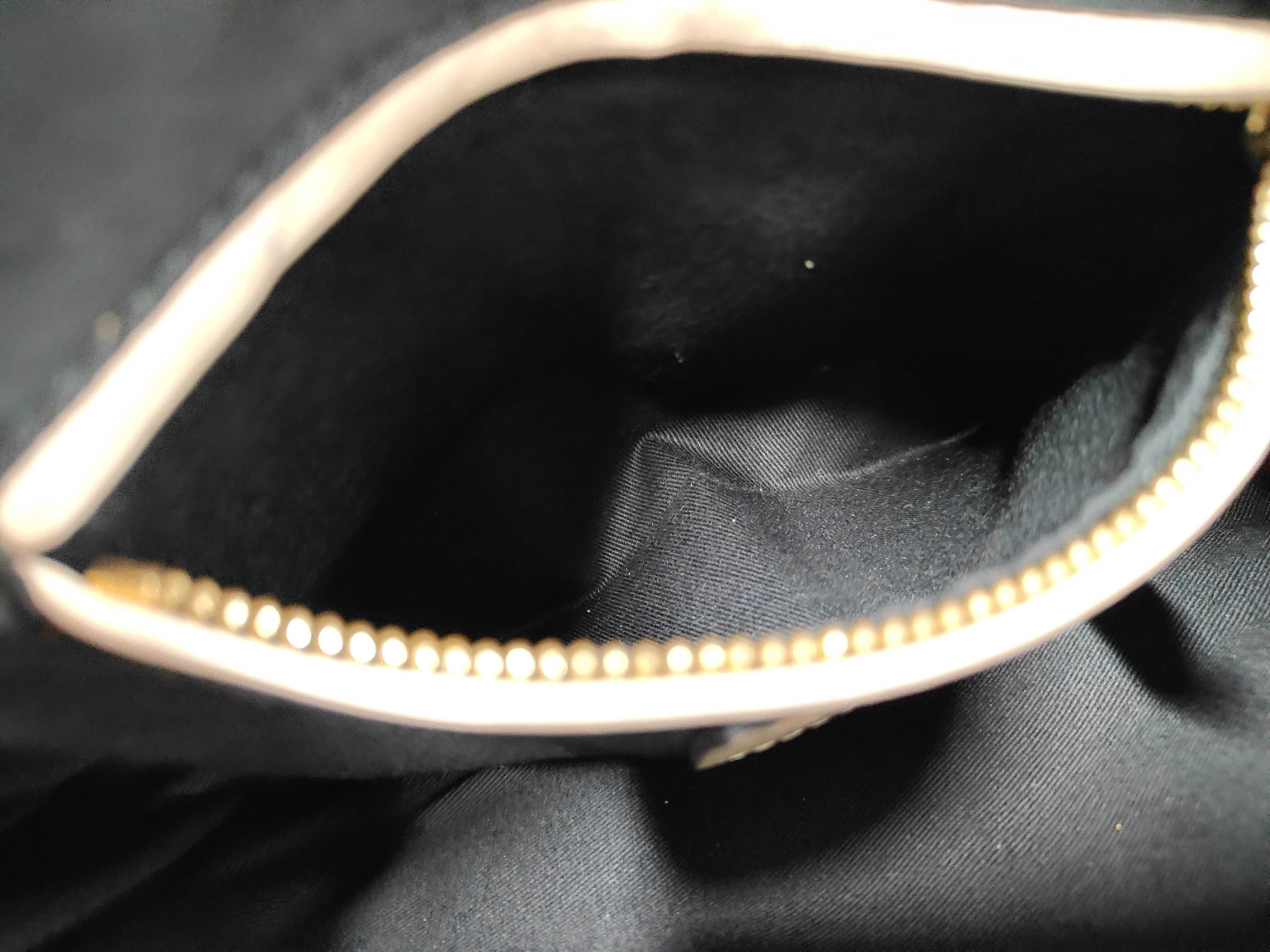 Paraty 2-Way Leather Handbag — view 12