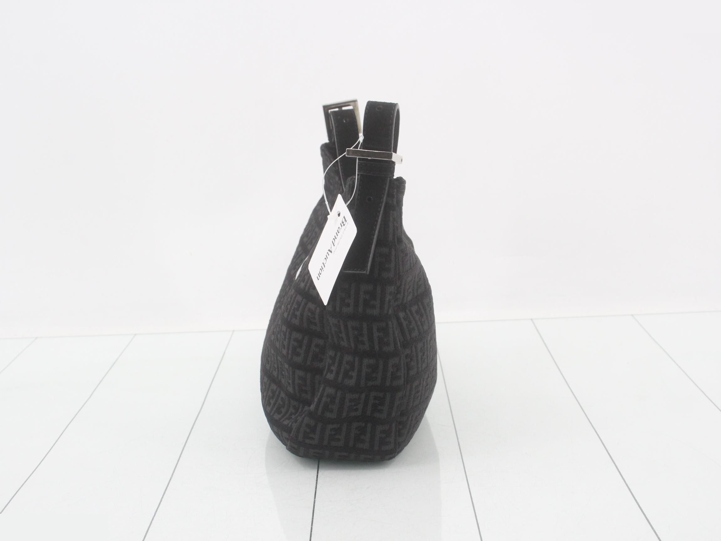 Zucchino Shoulder Bag, Canvas/Leather, Black — view 3