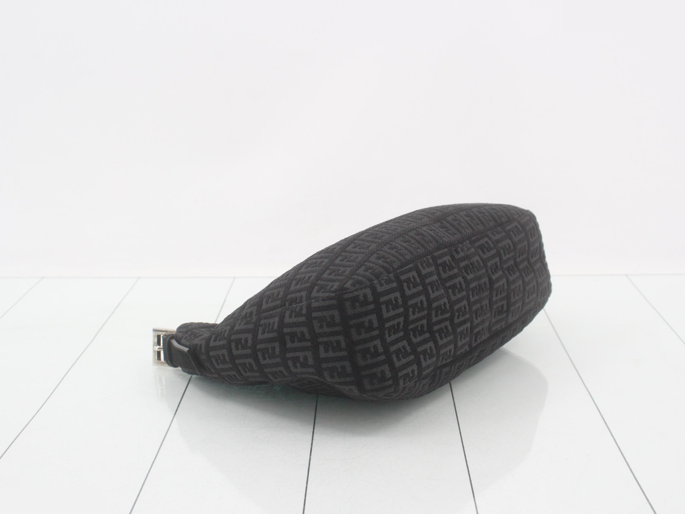 Zucchino Shoulder Bag, Canvas/Leather, Black — view 5