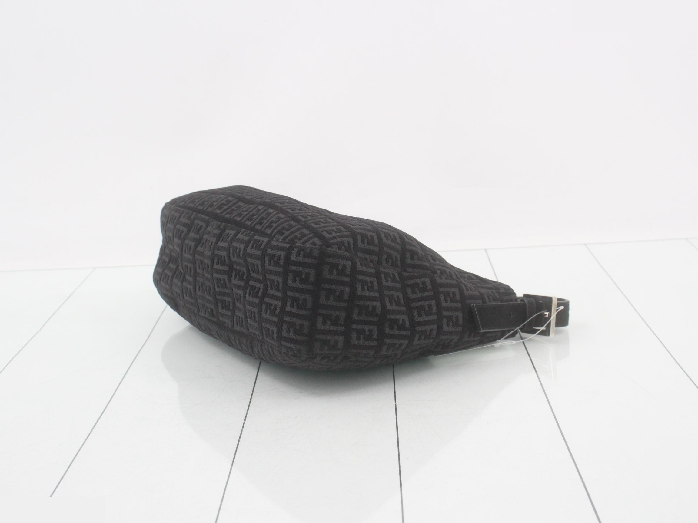 Zucchino Shoulder Bag, Canvas/Leather, Black — view 6