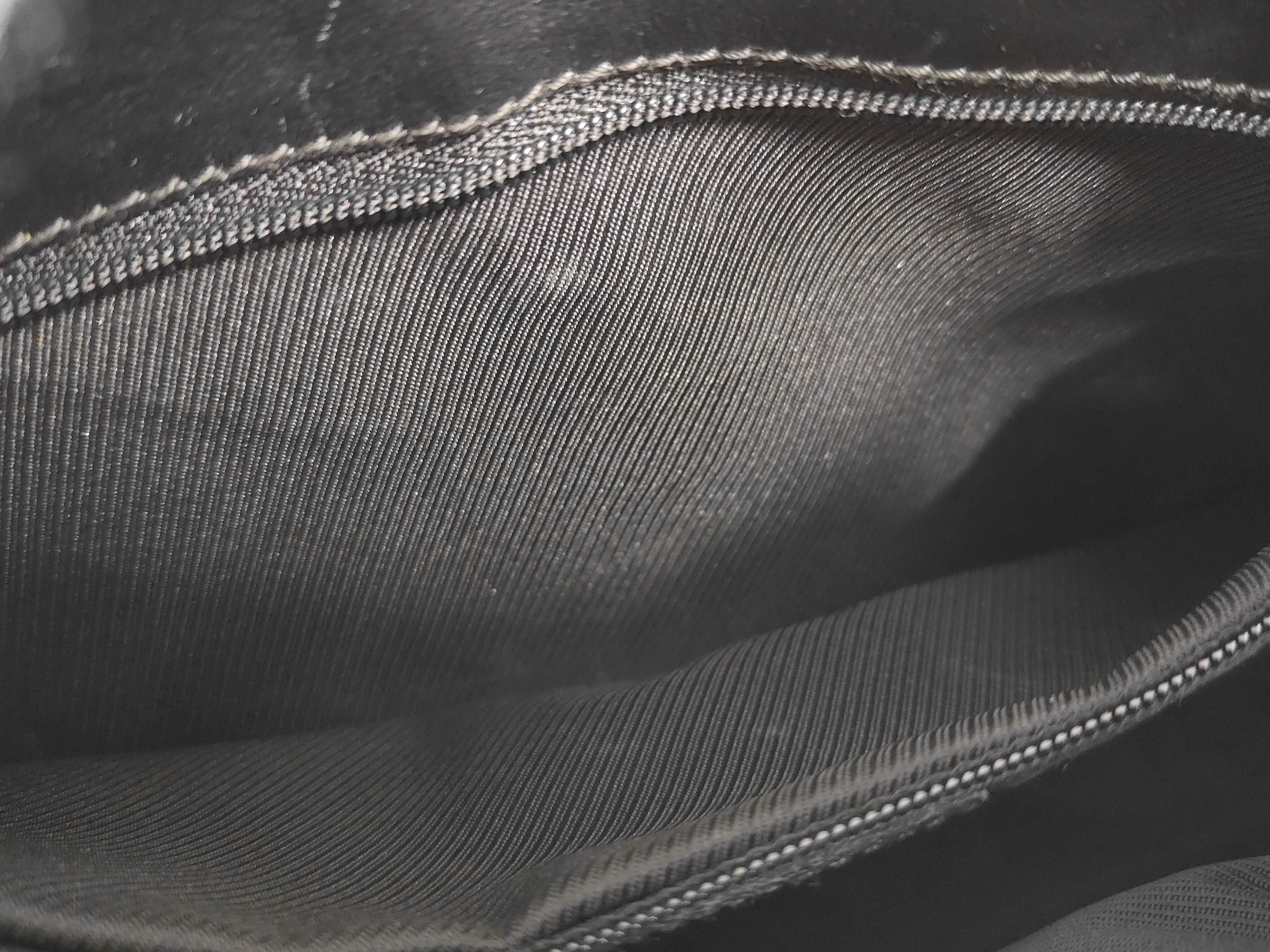 GG Canvas Jackie Shoulder Bag — view 10