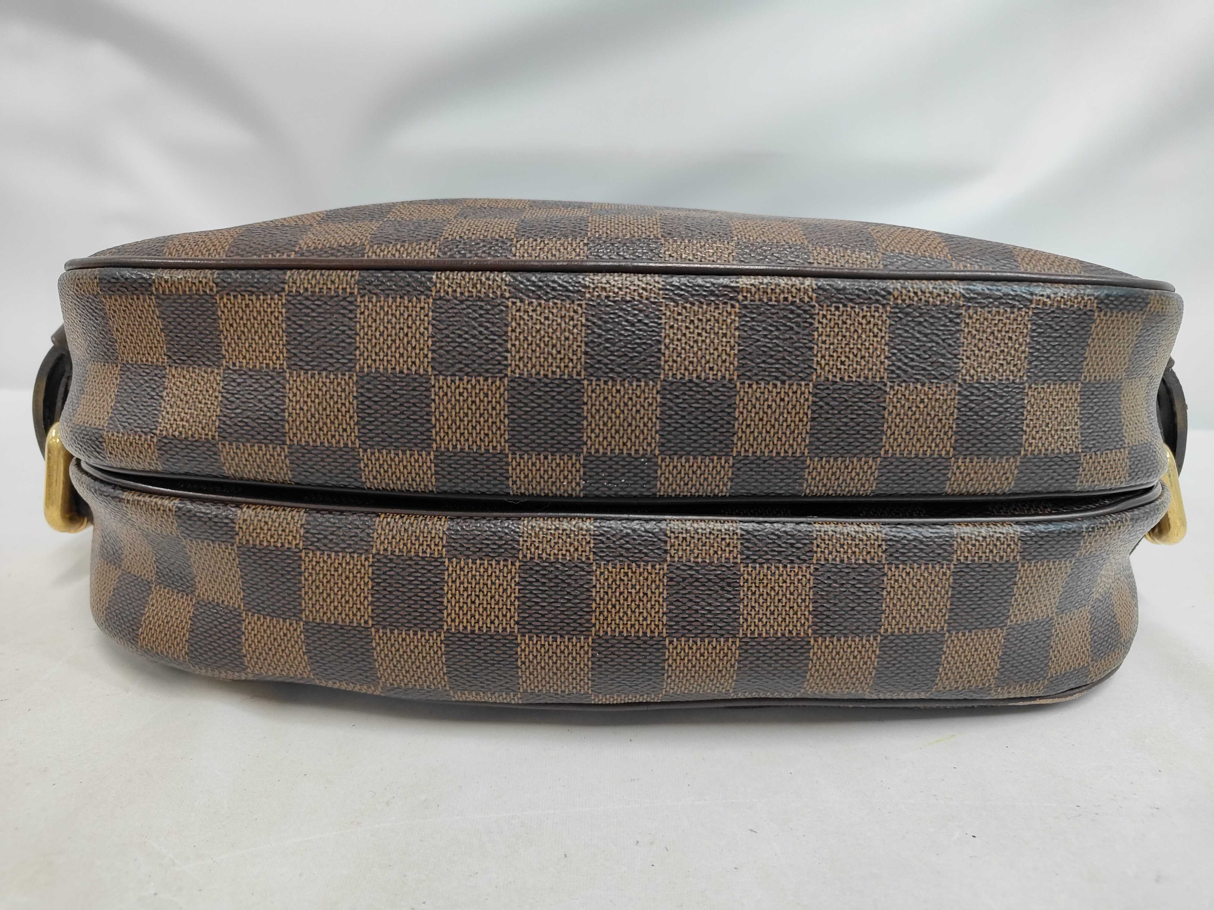 Damier Hyperly Shoulder Bag — view 4