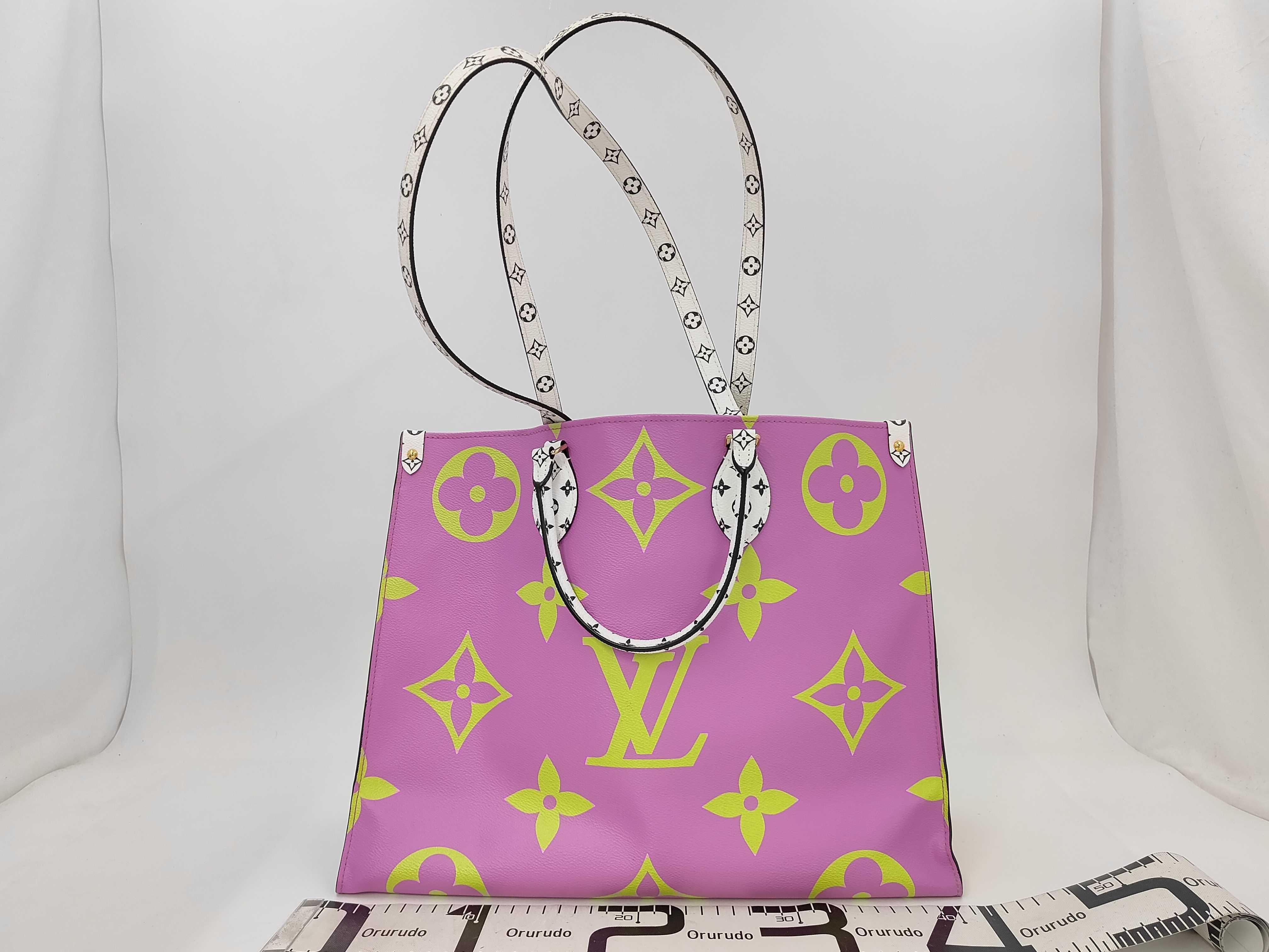 OnTheGo GM Monogram Giant Multicolor M44570 Tote Bag — view 2