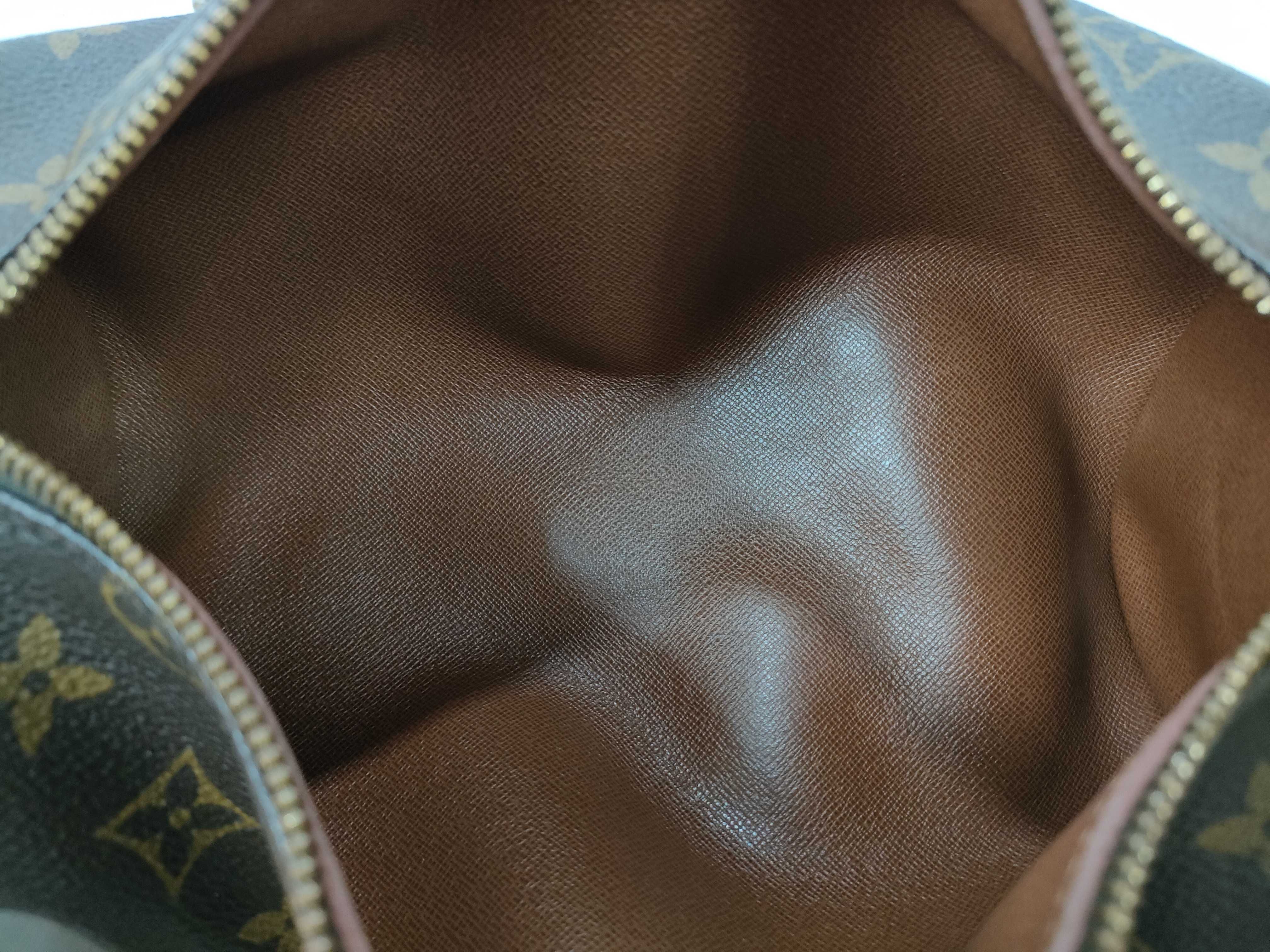 Monogram M51386 Papillon 26 (Old Model) Handbag — view 10