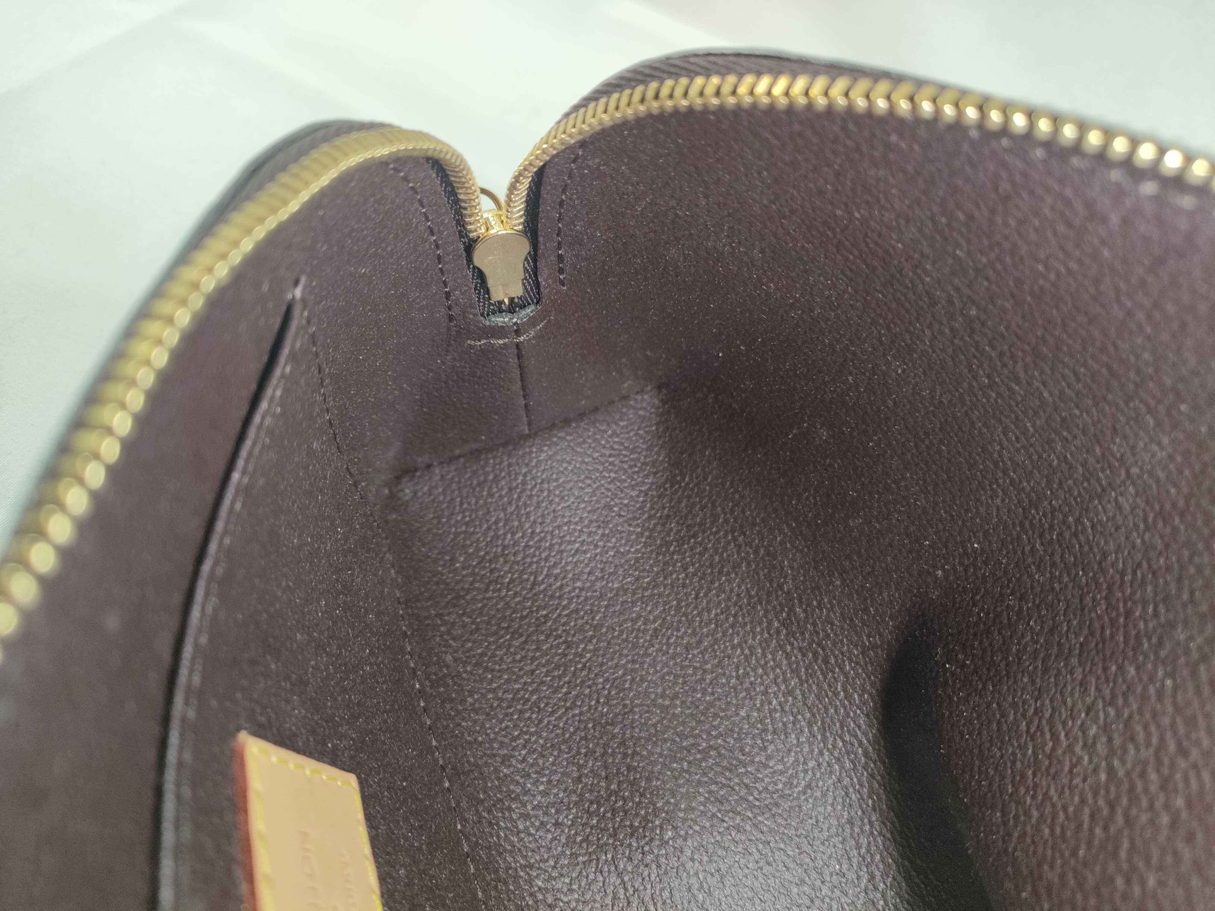 Vernis Cosmetic Pouch — view 8