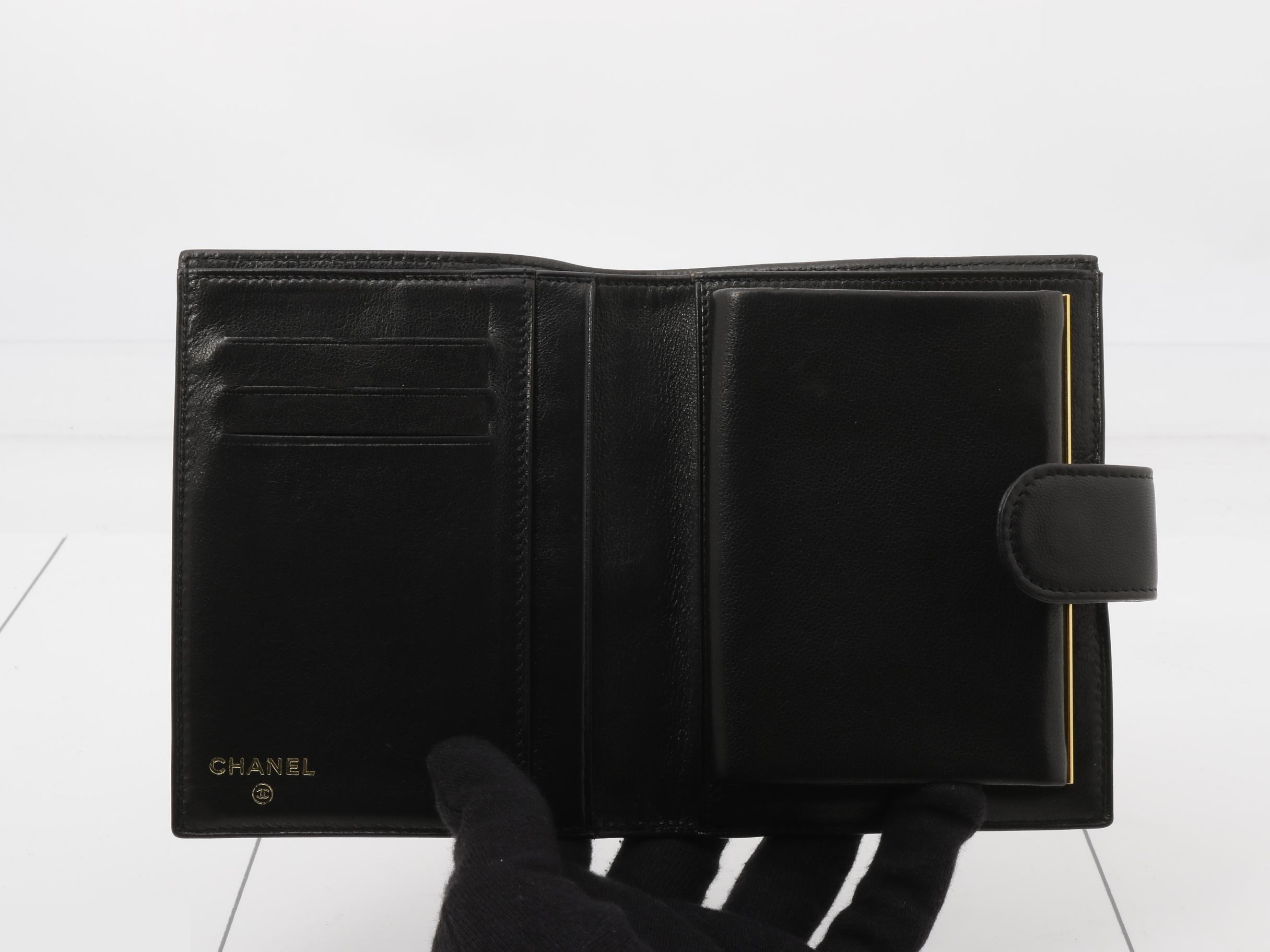 Coco Mark Bi-fold Wallet — view 4
