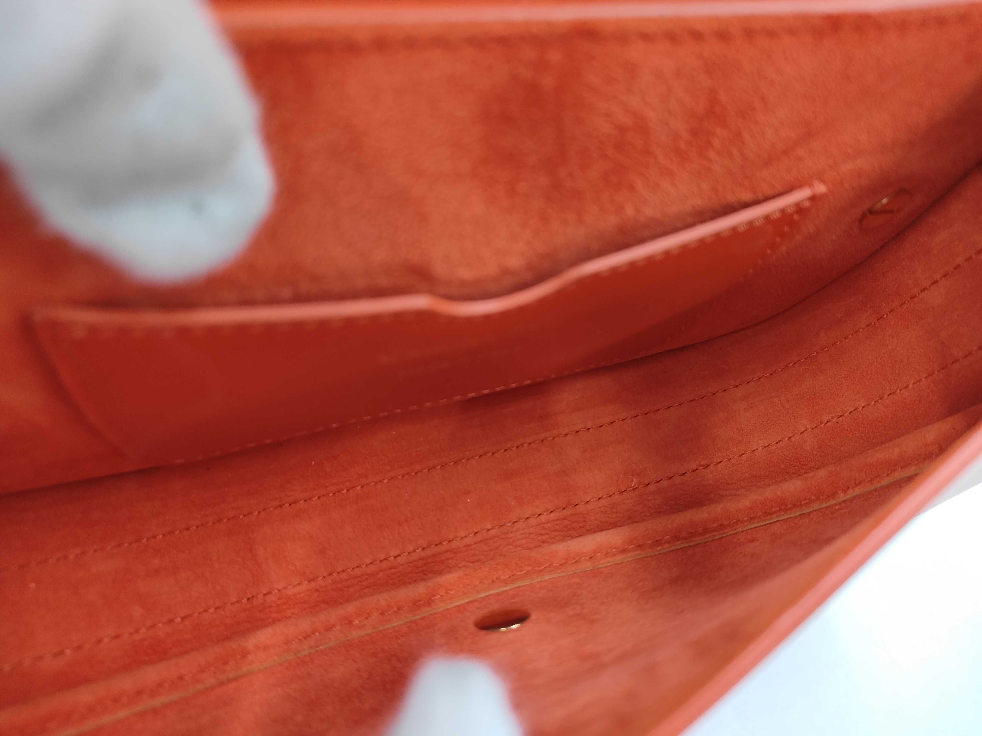 Christian Bobby East West Shoulder Bag — view 9
