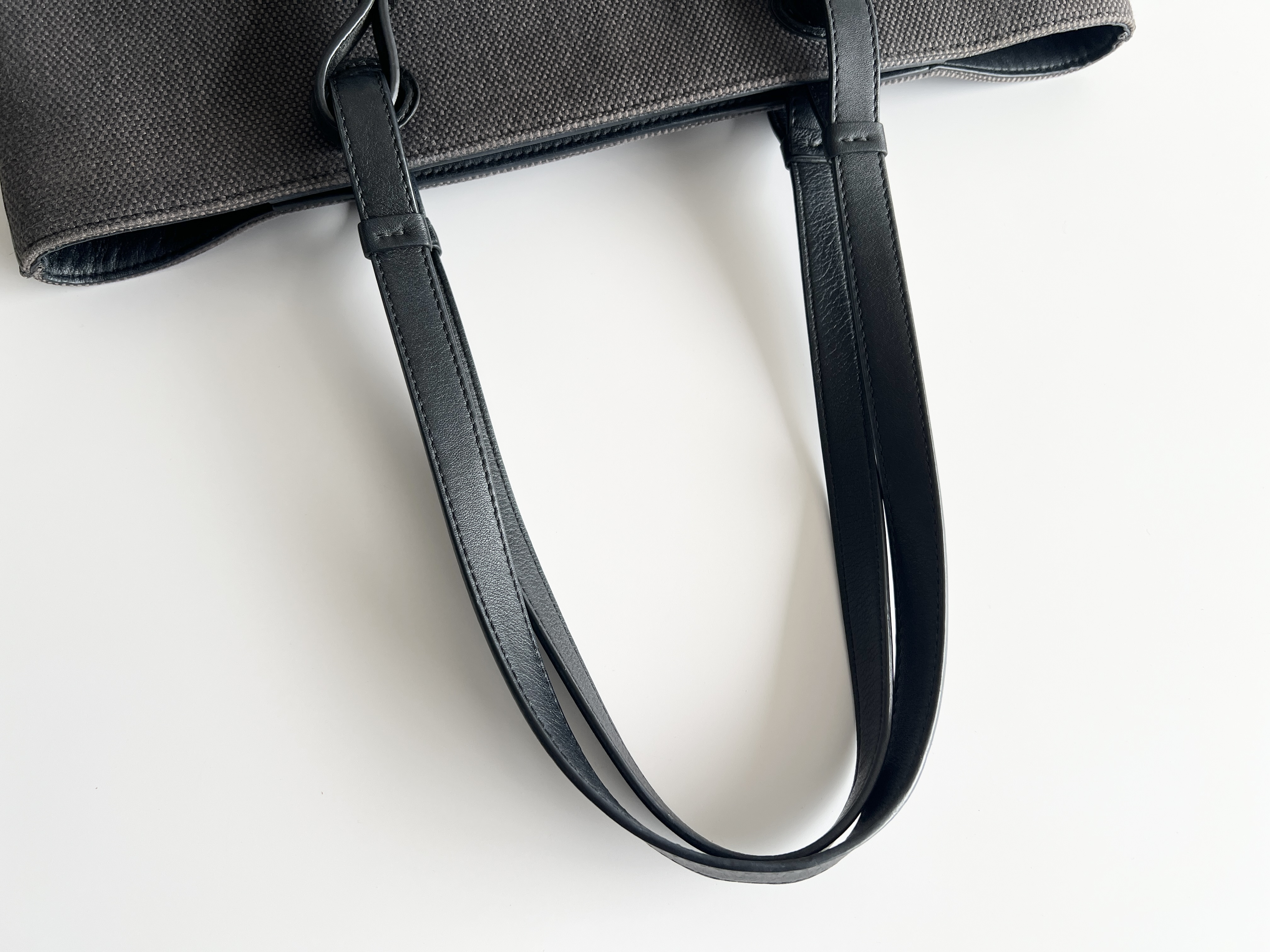 Anagram Logo Jacquard Canvas Leather 2-Way Shoulder Bag Tote Bag Handbag — view 3