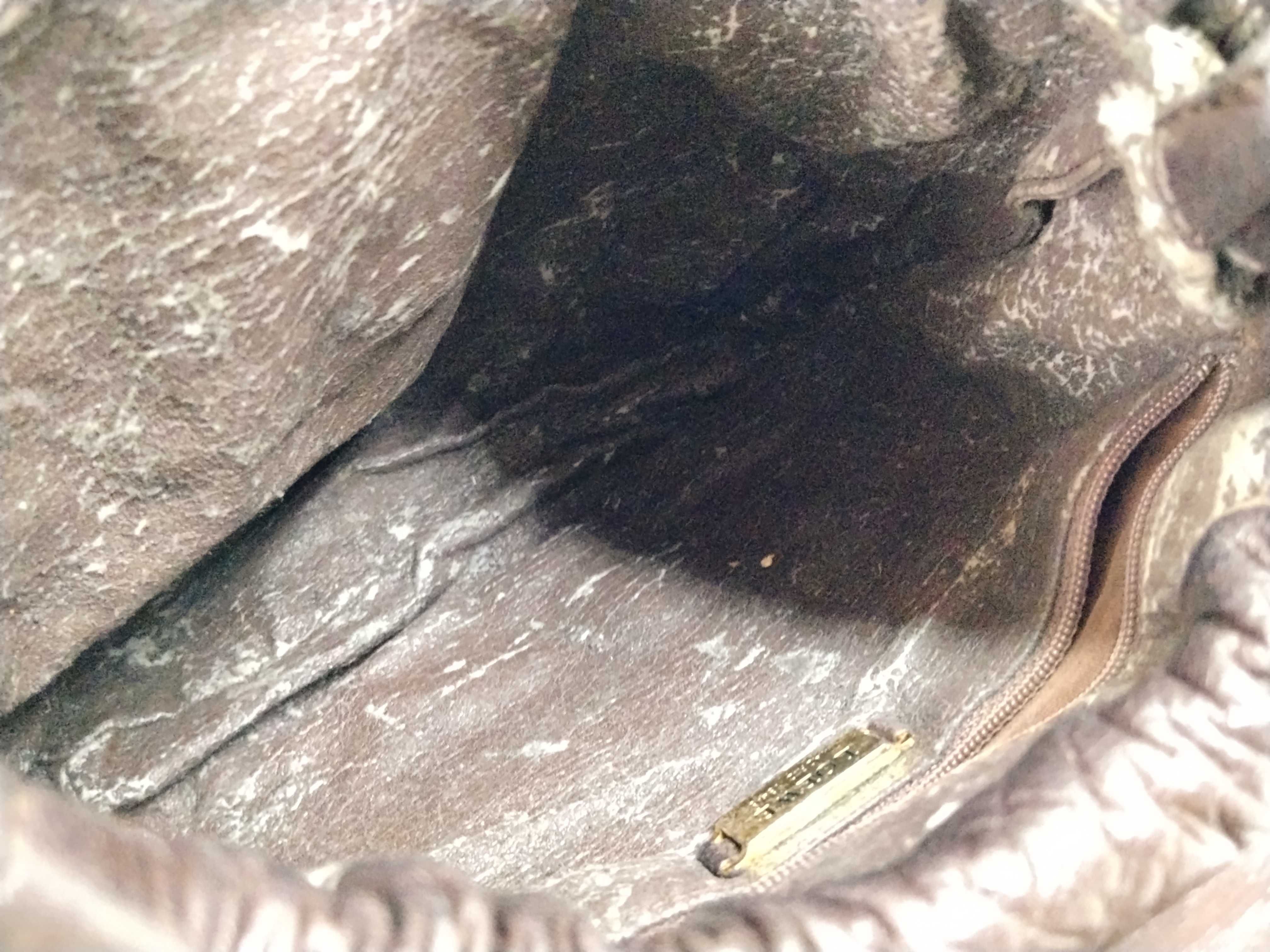Vintage Drawstring Bag Shoulder Bag — view 10