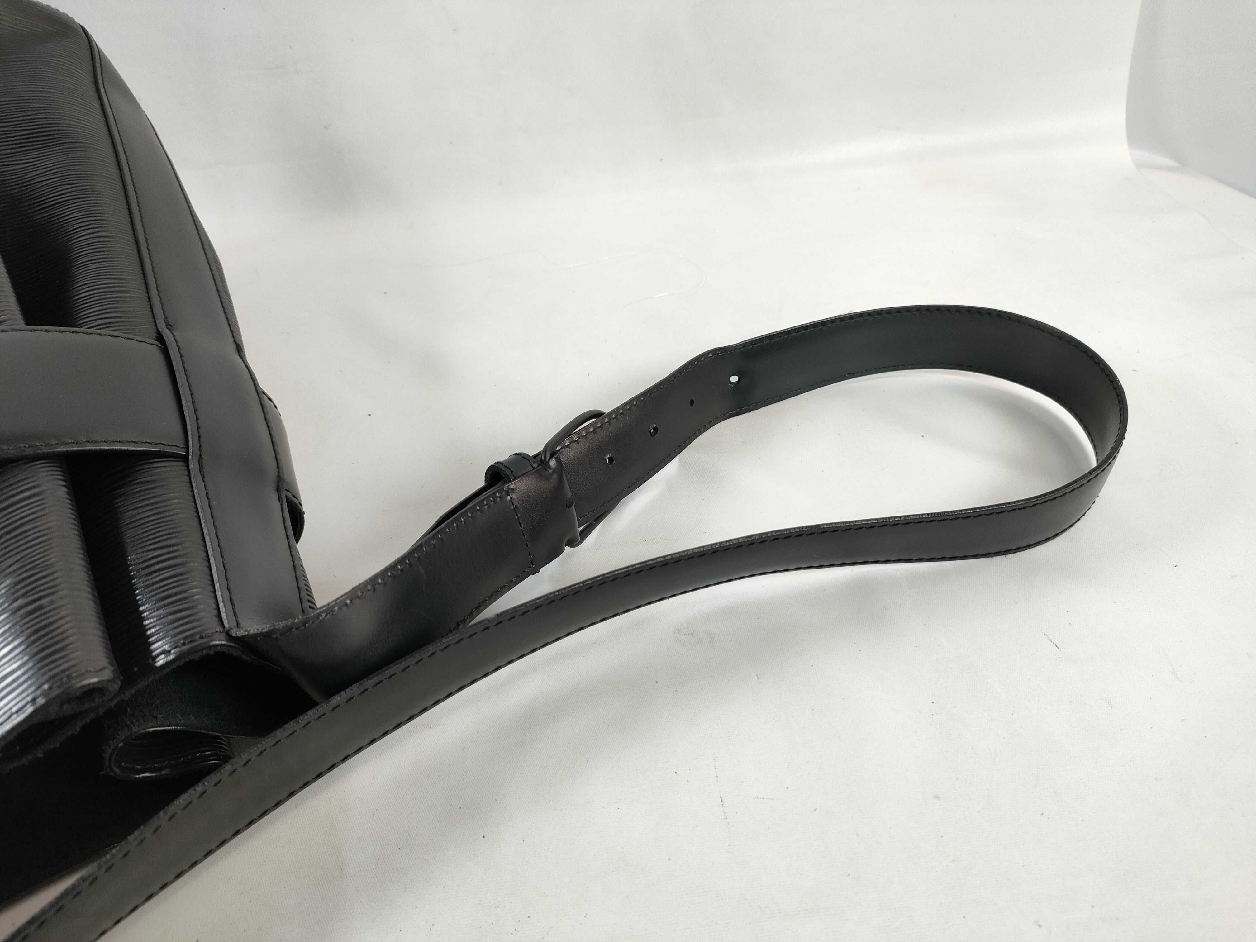 Epi Sac Depaule Black Shoulder Bag — view 3