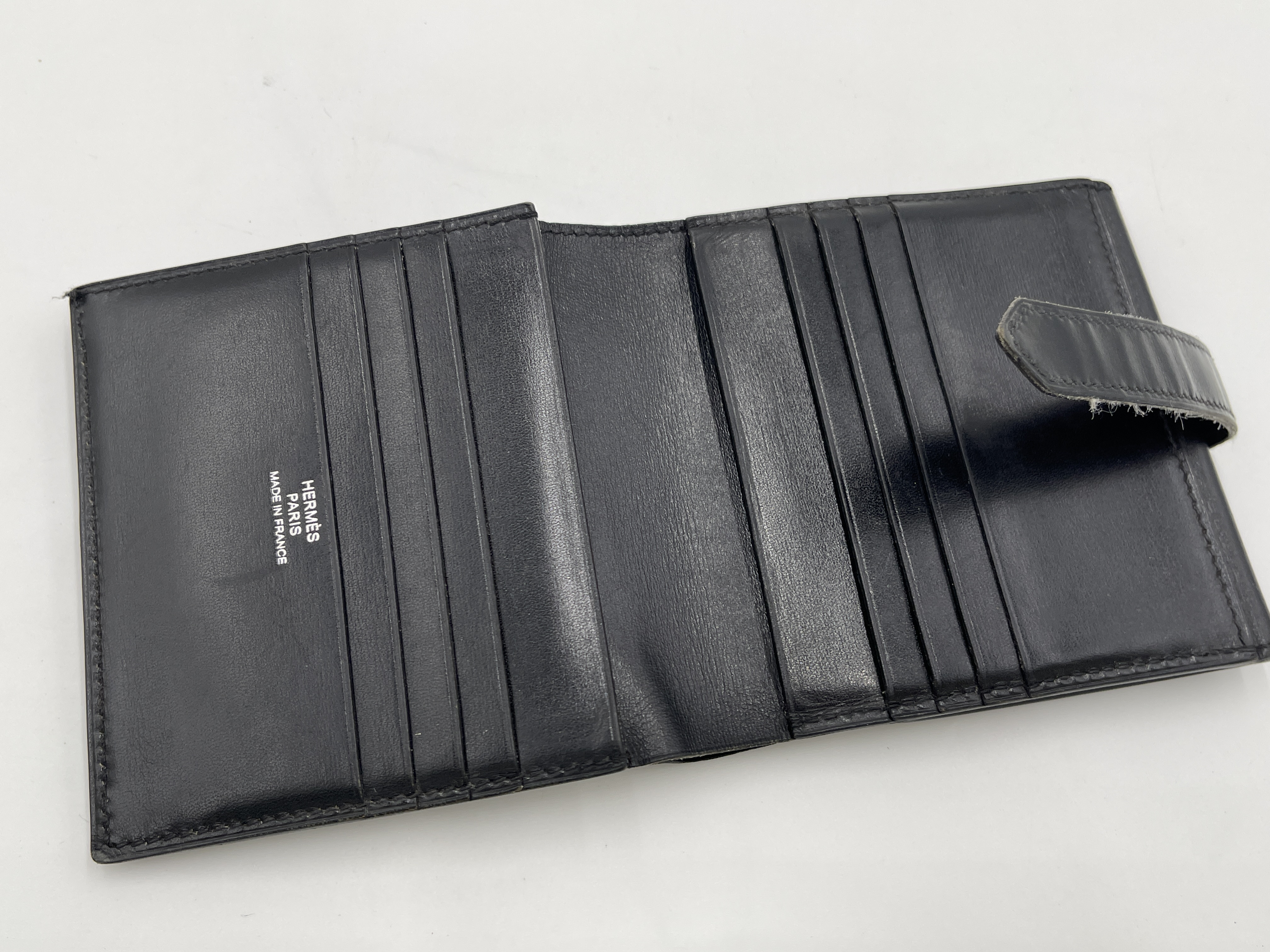 Bearn Compact Tri-fold Wallet ( L stamp) — view 4