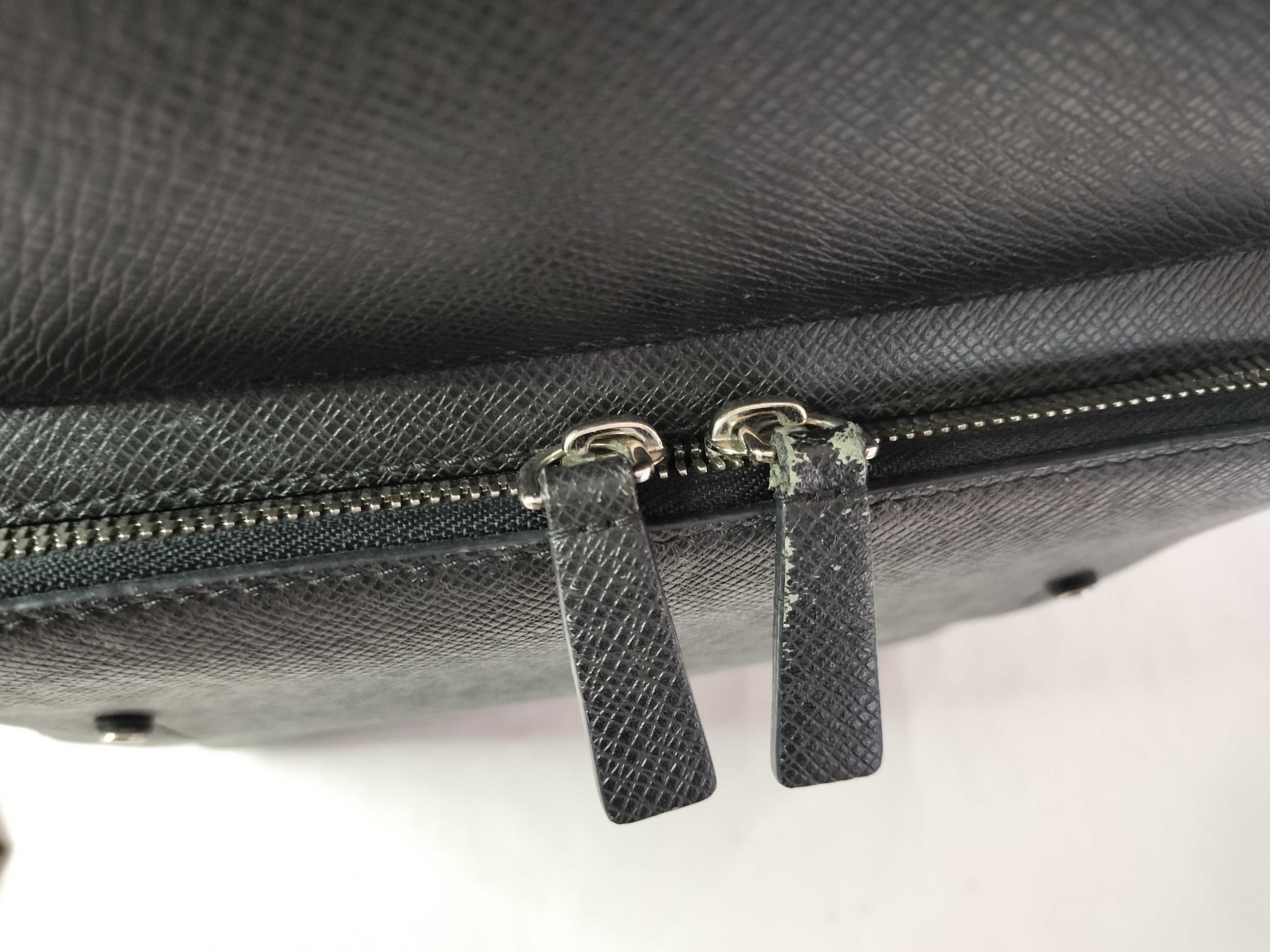 Taiga Louis Vuitton Taiga Grigori Backpack Rucksack — view 12