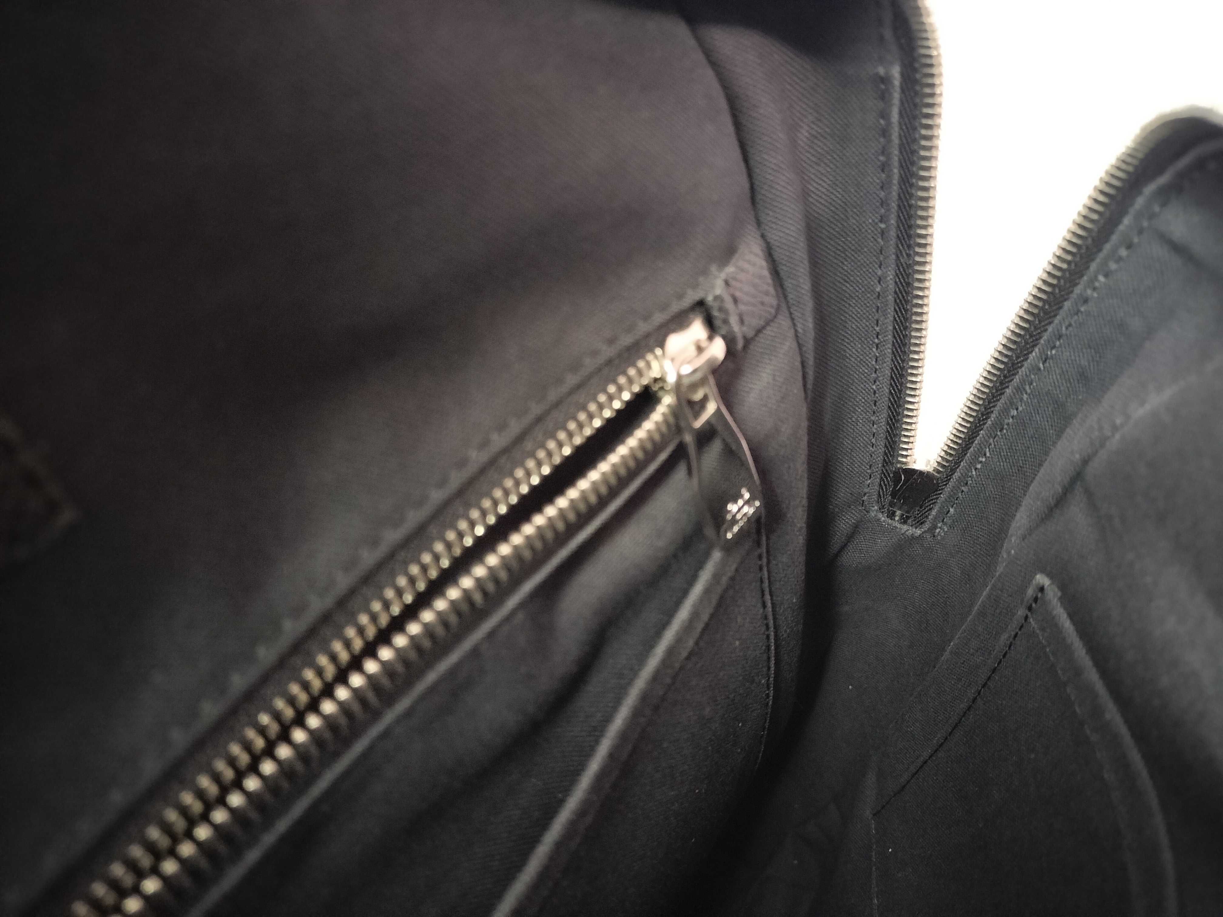Taiga Louis Vuitton Taiga Grigori Backpack Rucksack — view 14