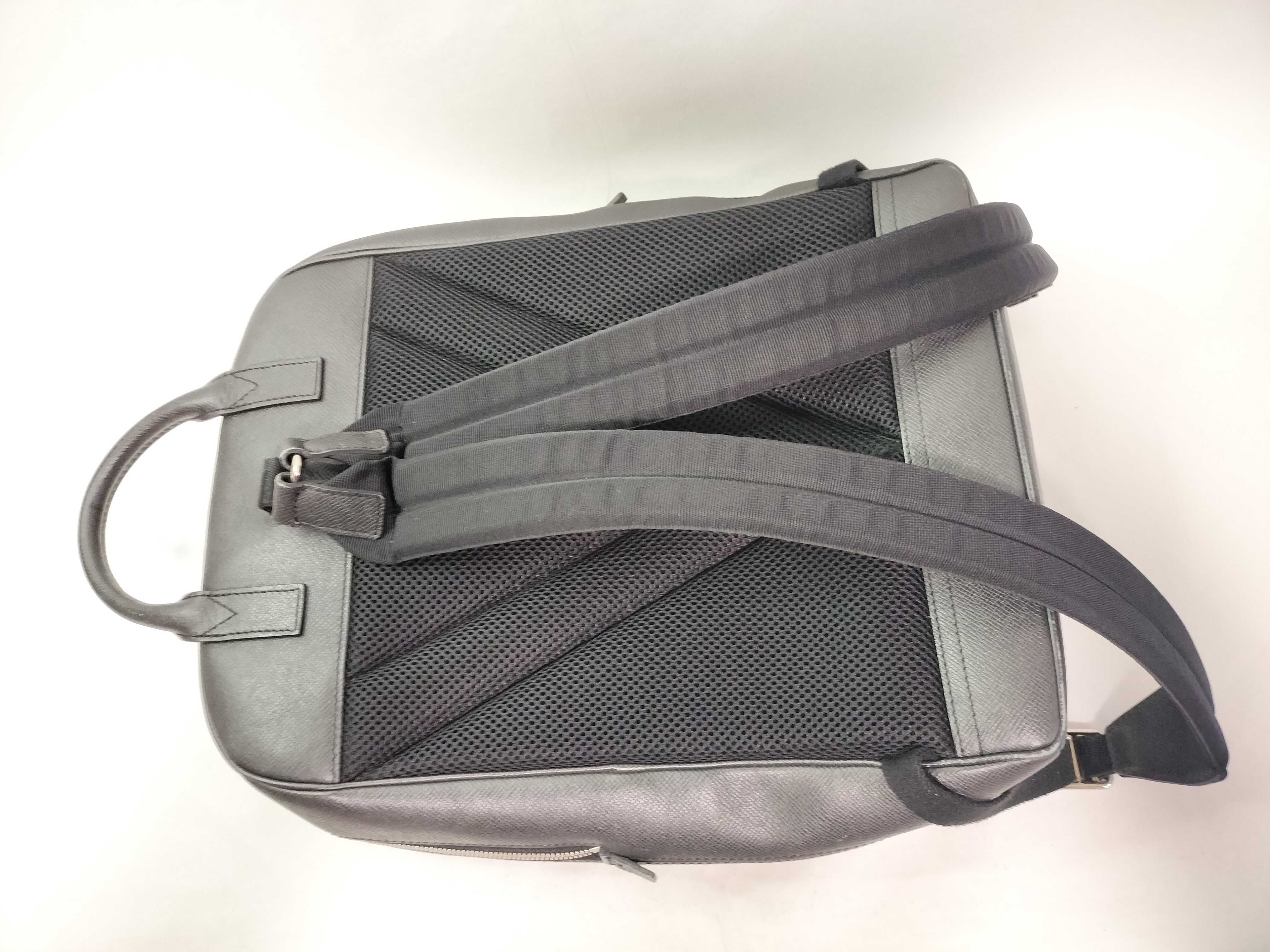 Taiga Louis Vuitton Taiga Grigori Backpack Rucksack — view 4