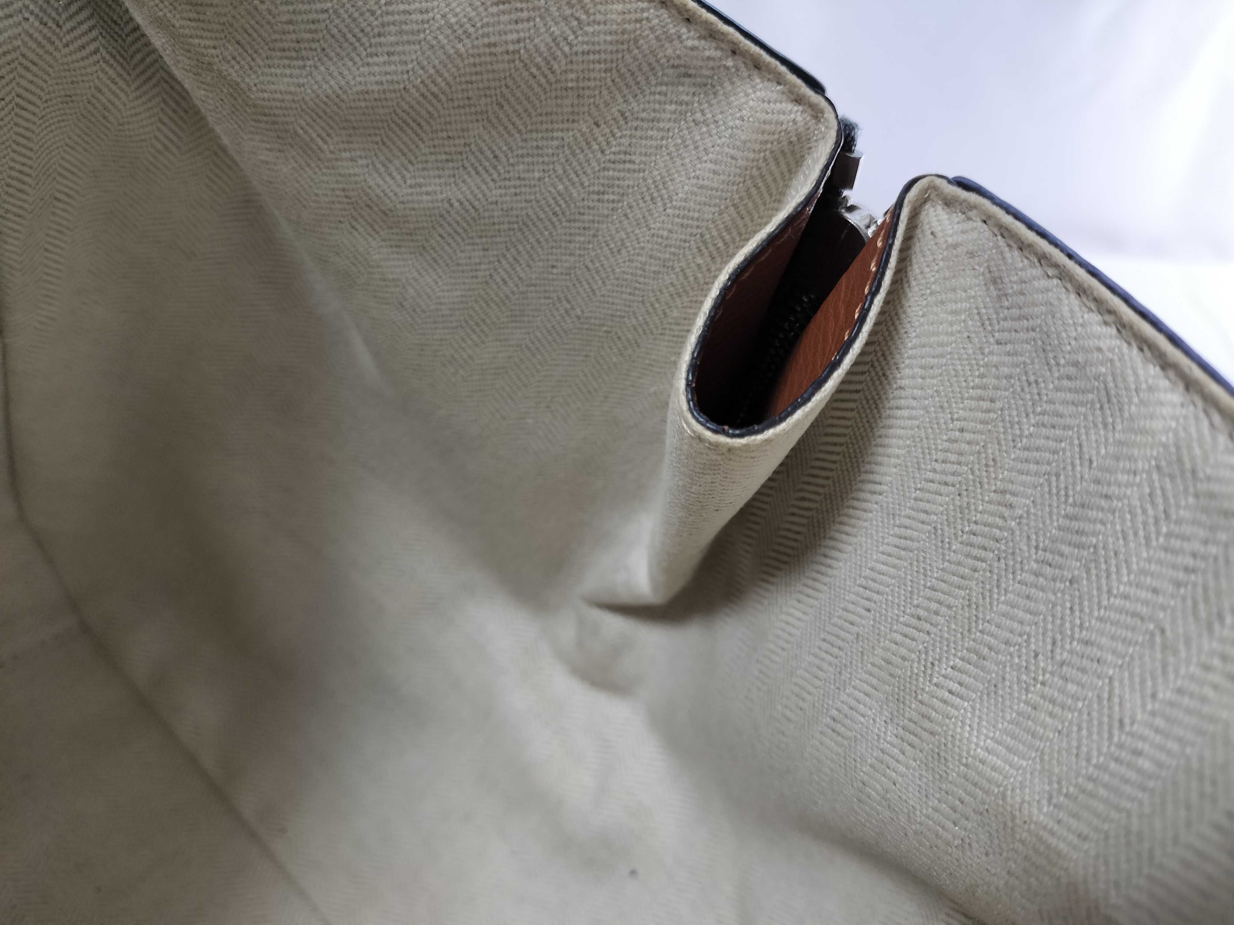 Hammock Bicolor Handbag — view 9