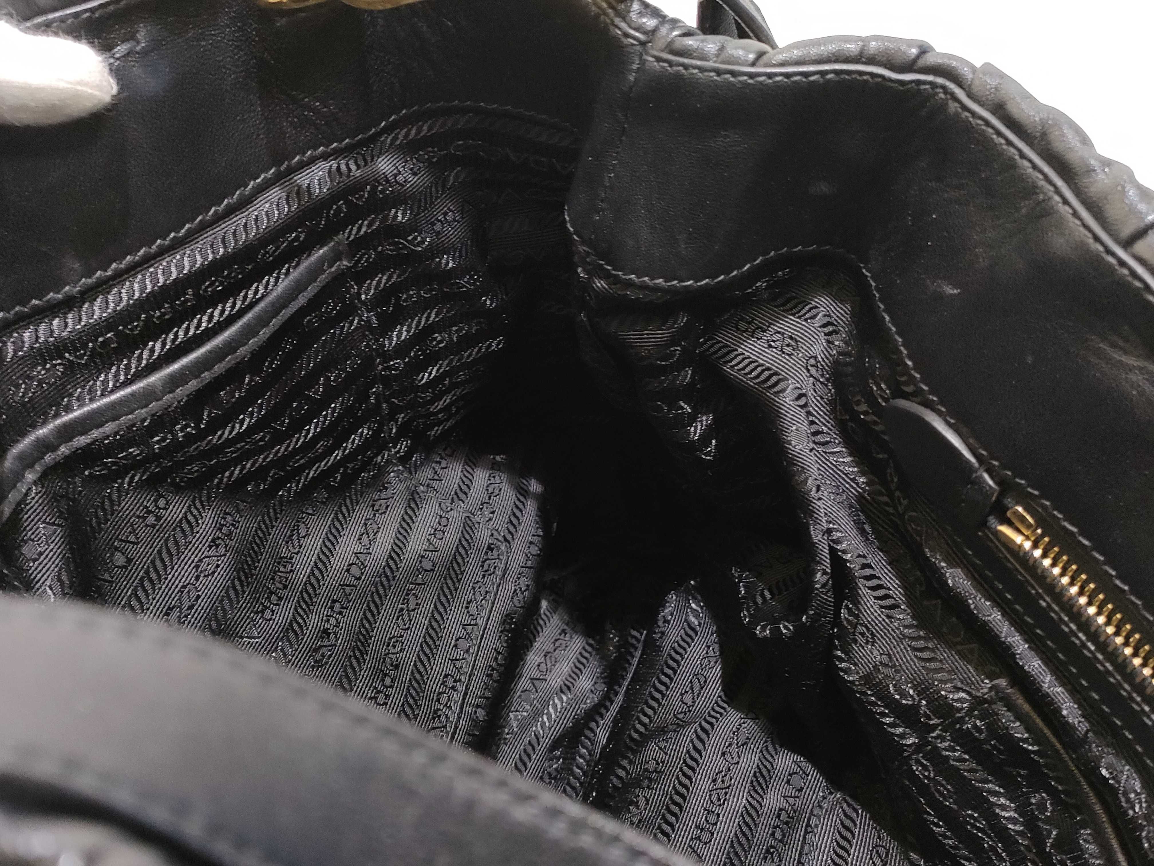 Nappa Gaufre Black 2-Way Leather Handbag BN1789 Handbag — view 11