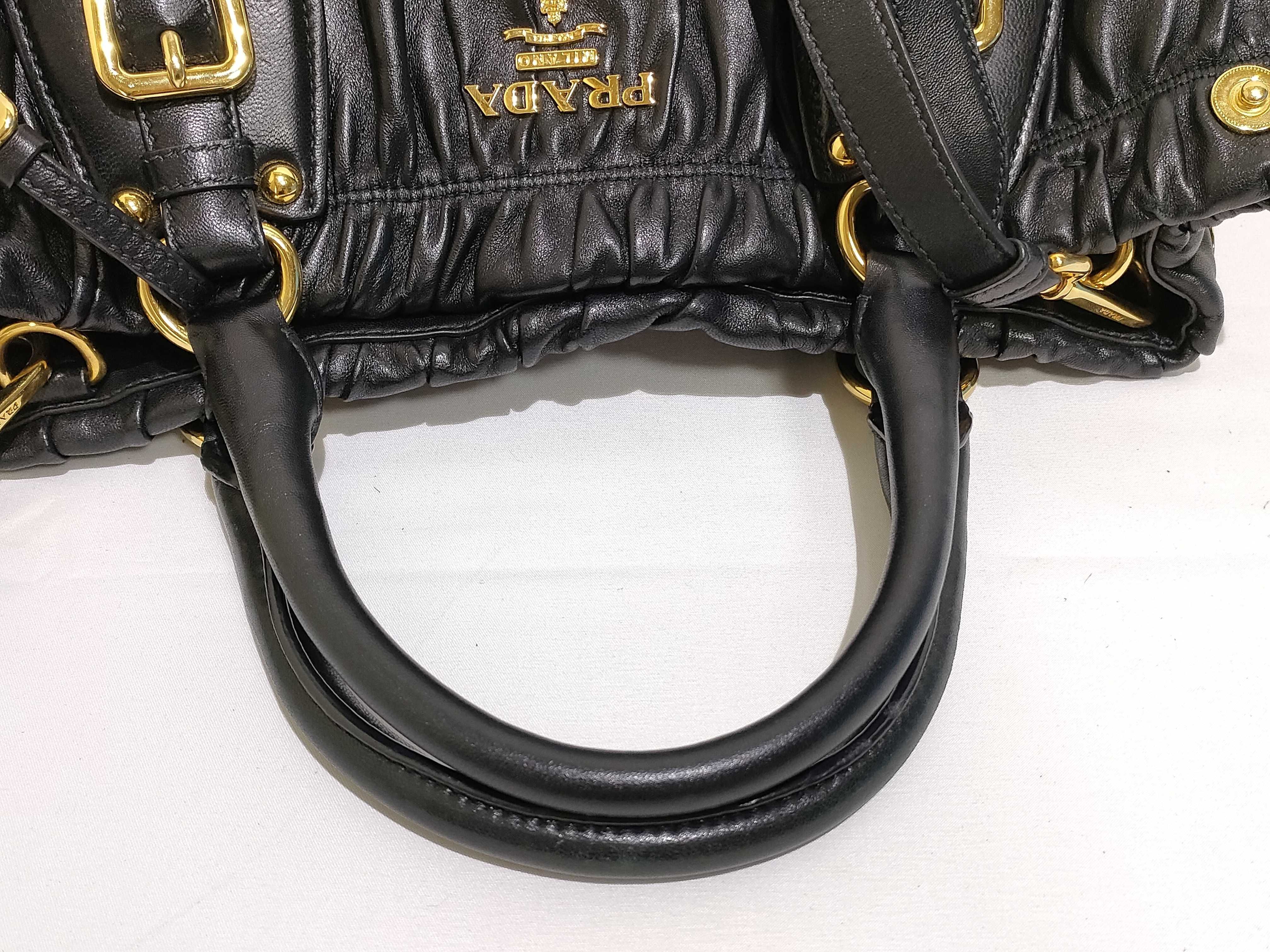 Nappa Gaufre Black 2-Way Leather Handbag BN1789 Handbag — view 3