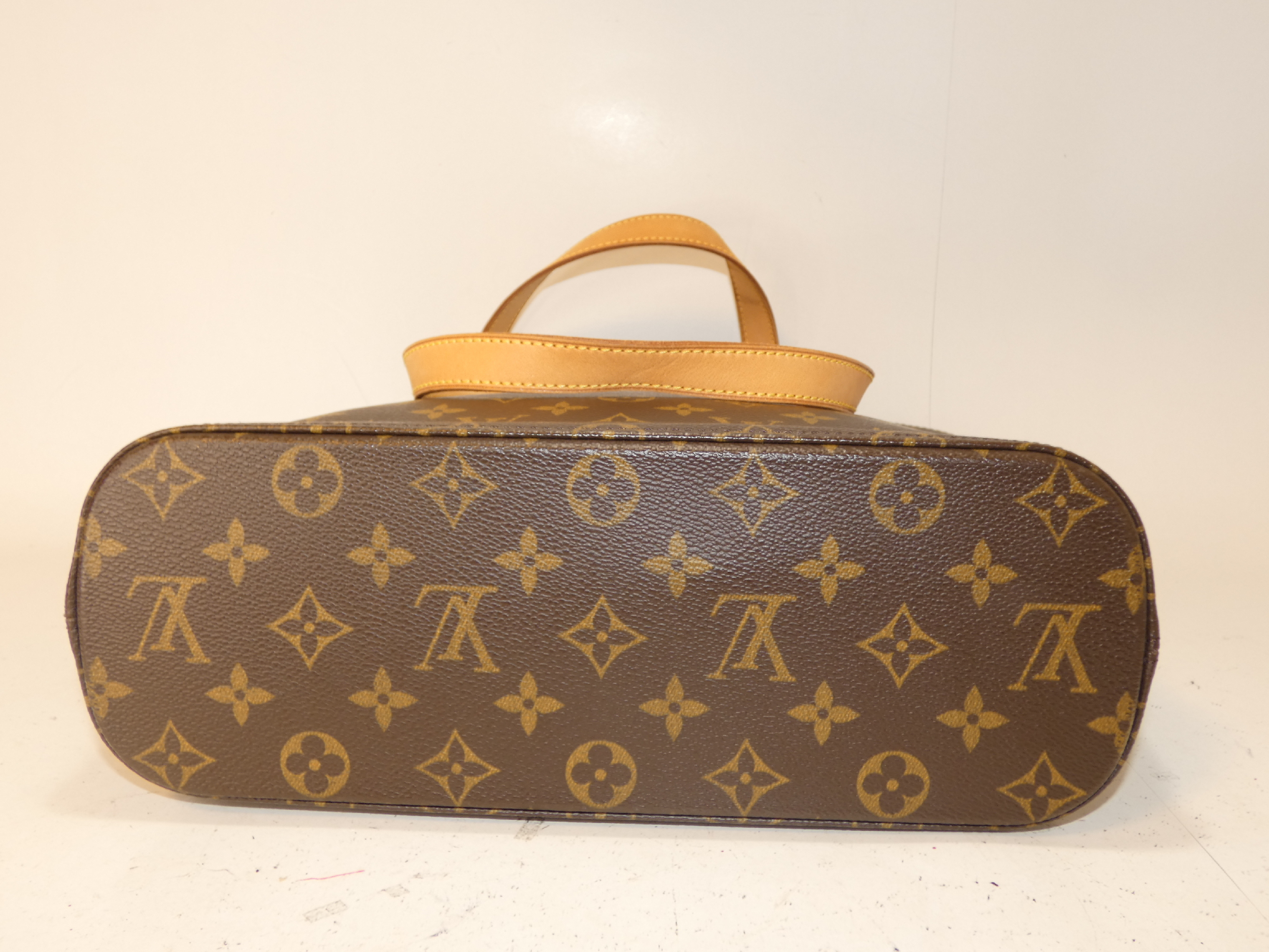 Vavin GM Monogram Tote Bag — view 6