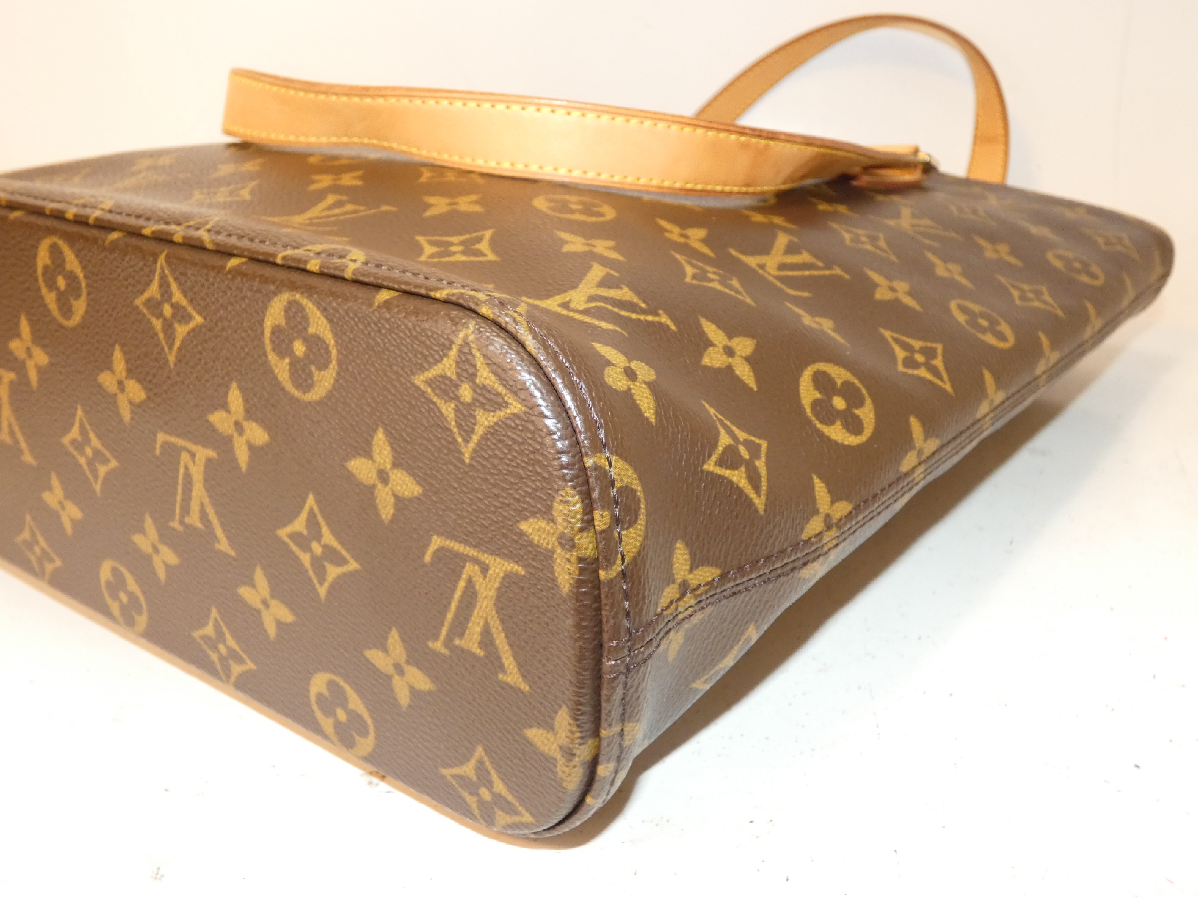 Vavin GM Monogram Tote Bag — view 8