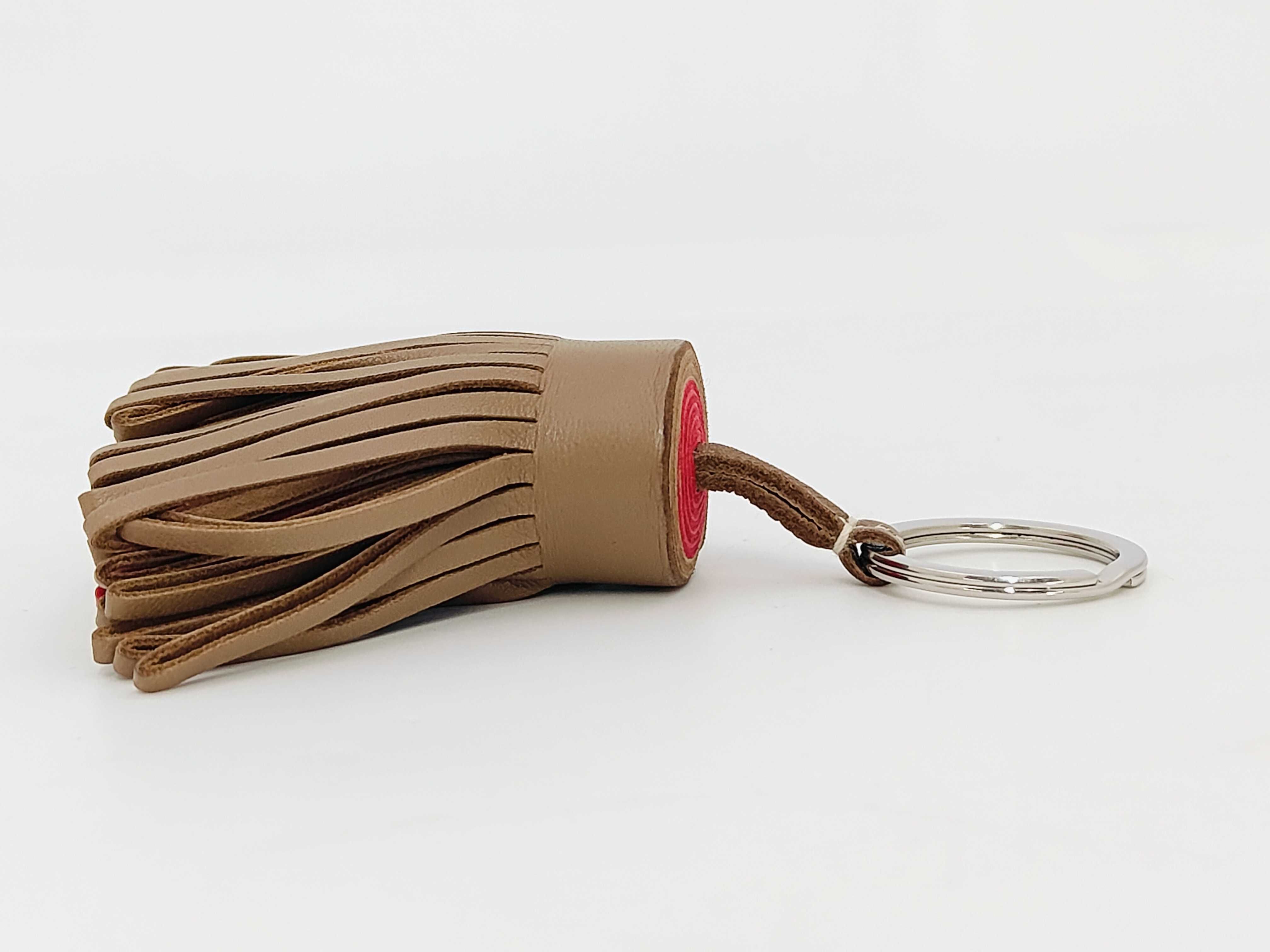 Carmen Keychain Key Case/Key Holder (Other Brands) — view 4