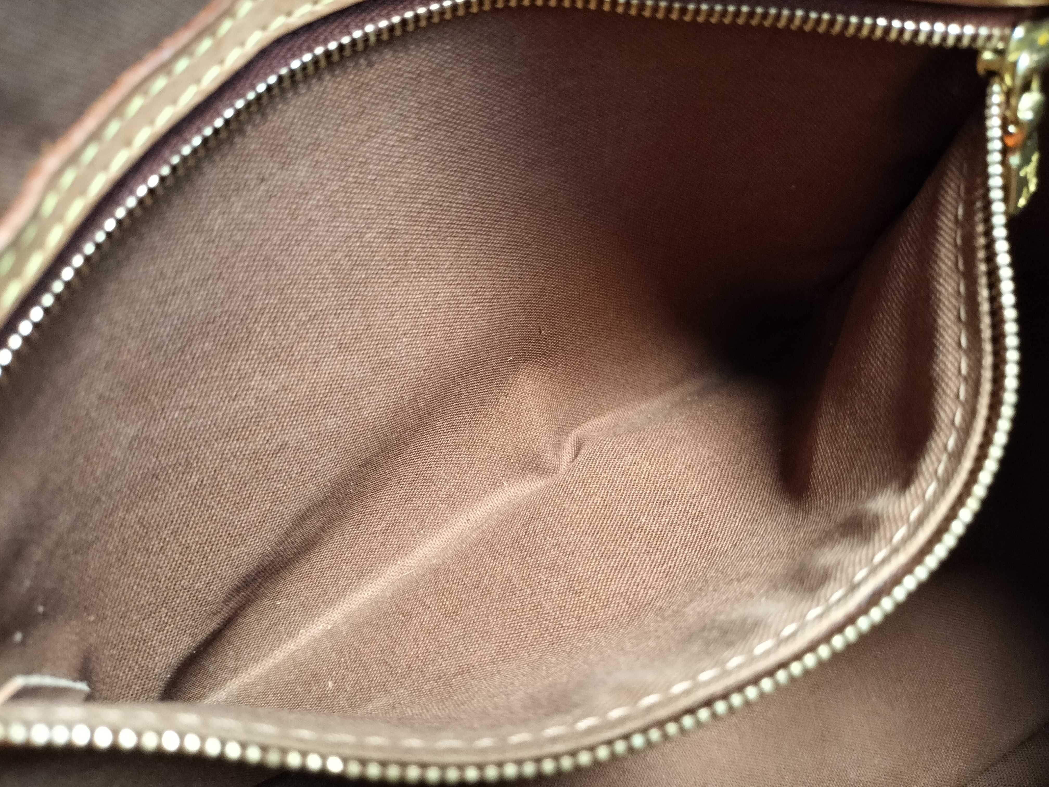 Monogram Batignolles Horizontal Monogram Tote Bag — view 10
