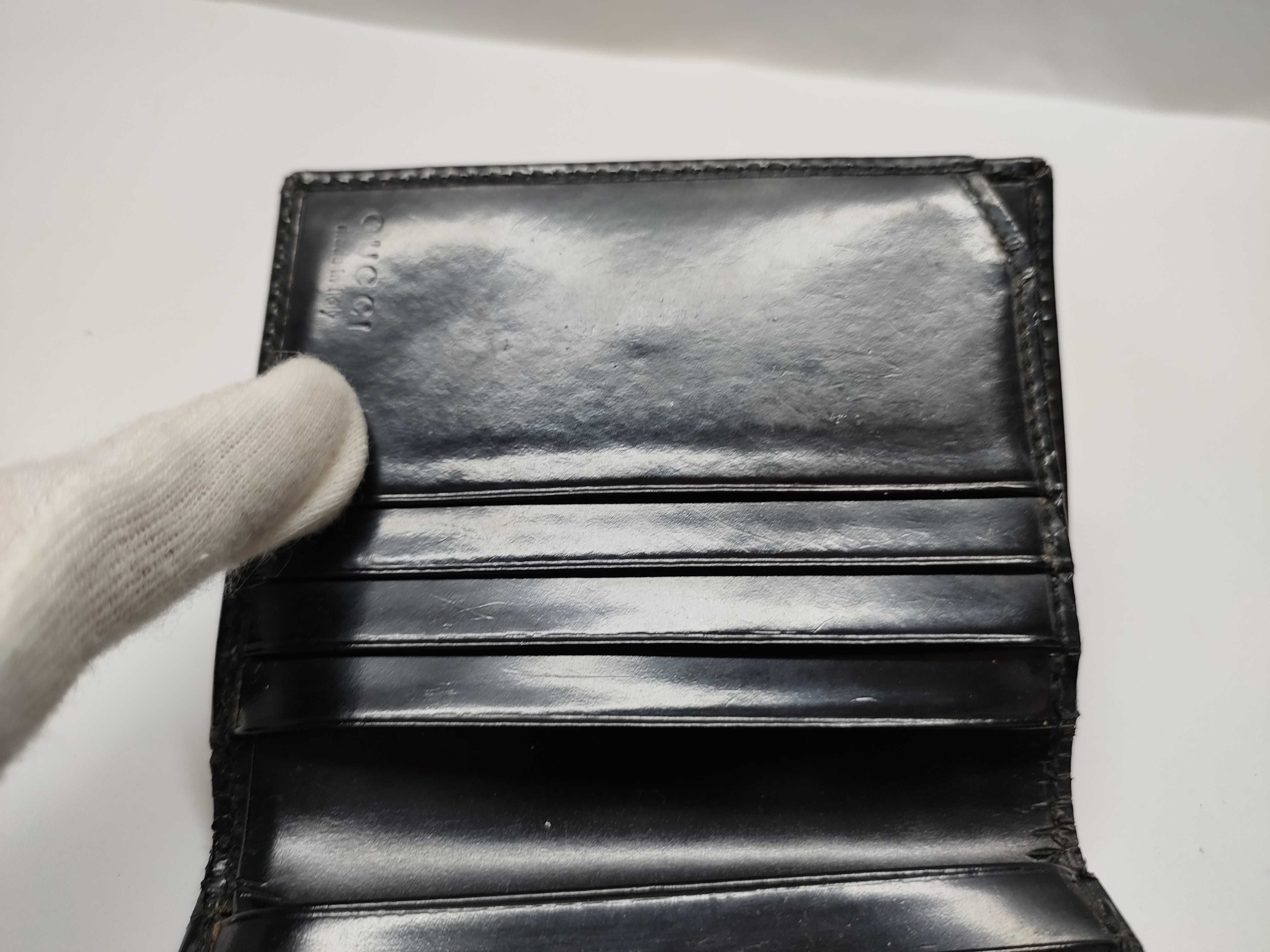 035 2067 Wallet — view 11