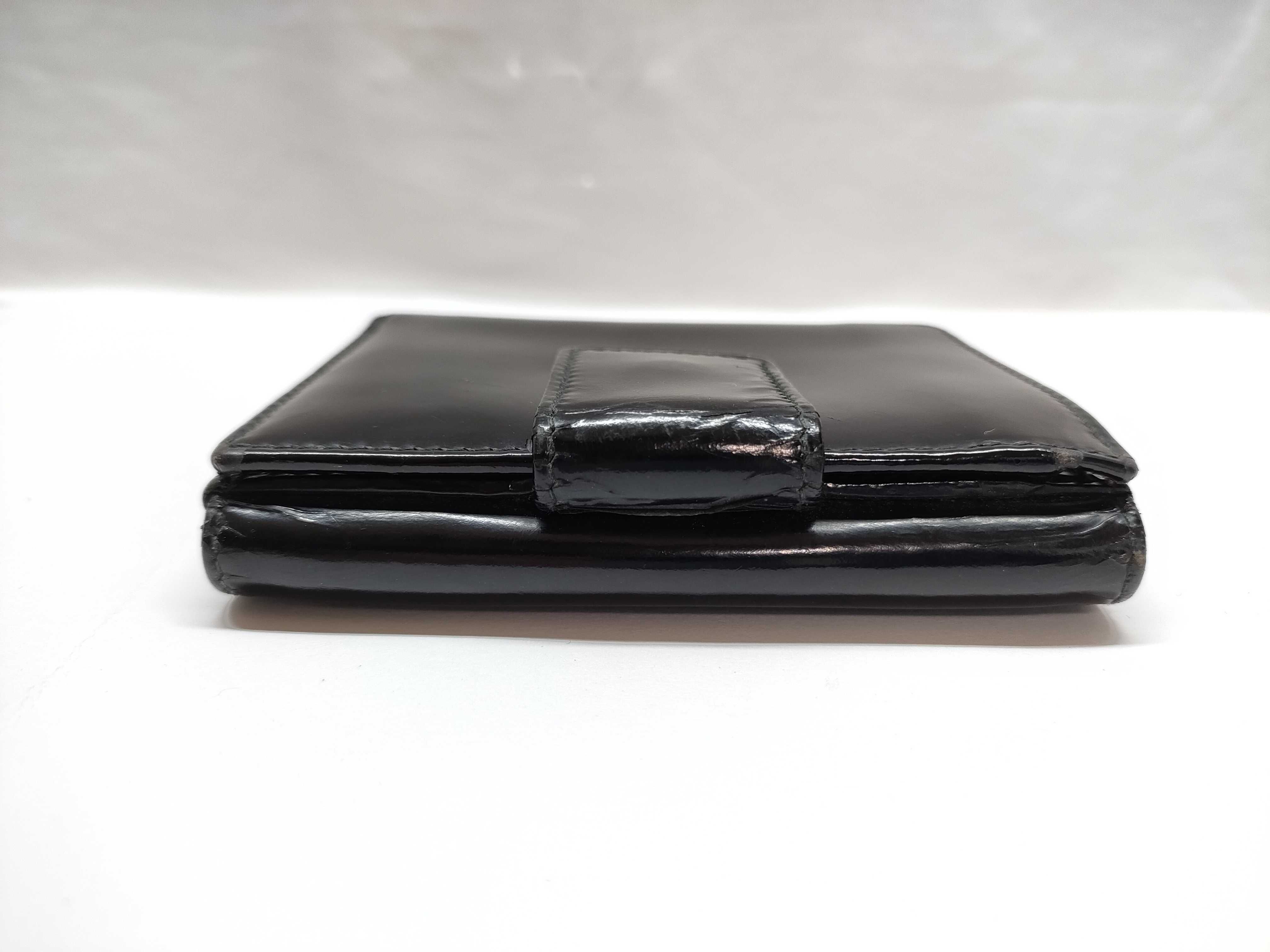 035 2067 Wallet — view 6